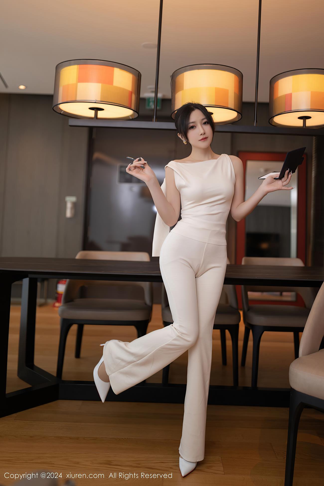 图片[11]-[Xiuren秀人网]2024.11.15 NO.9457 鱼子酱Fish[24+1P] – 速更版-美库