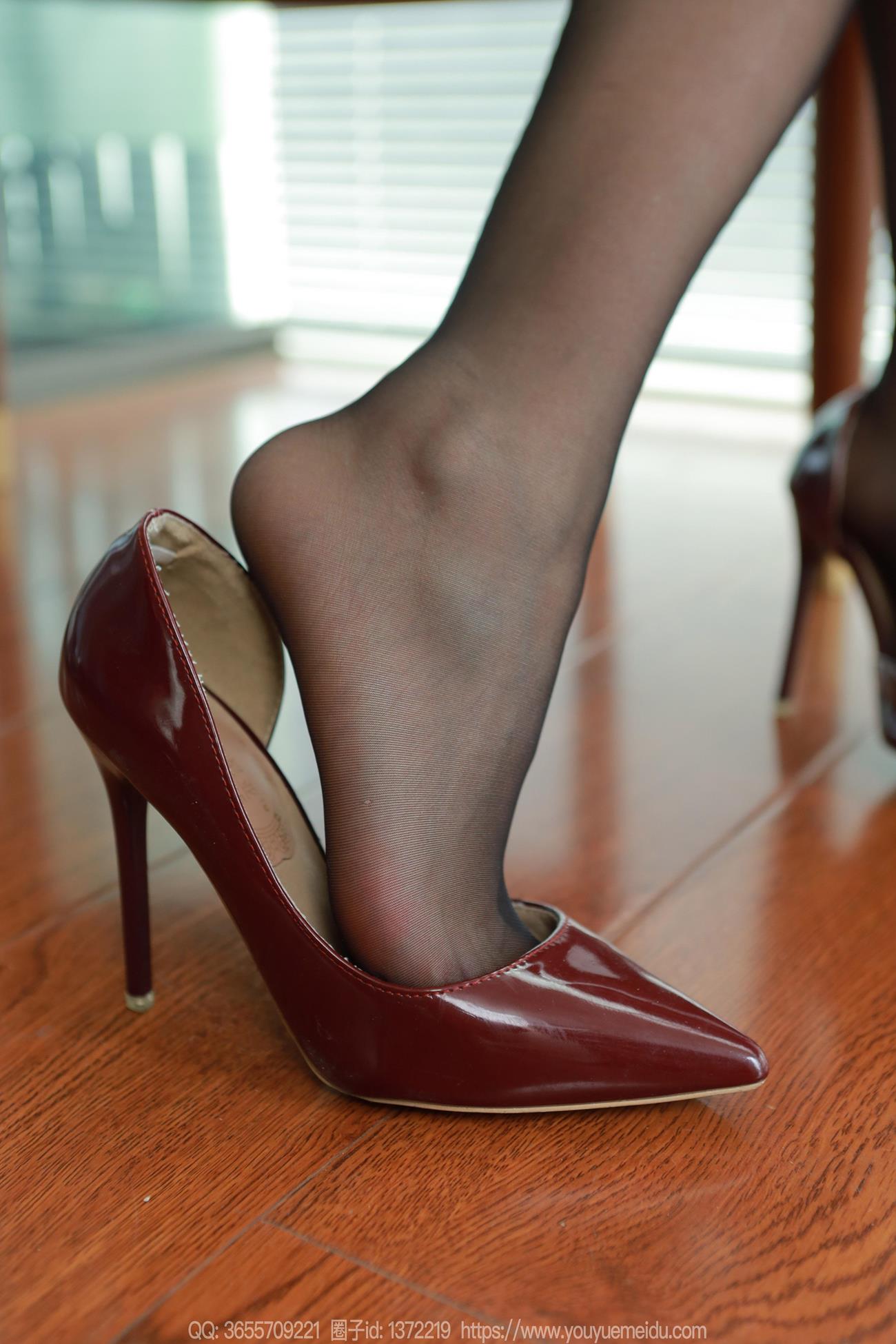 图片[12]-[IESS异思趣向] 2024.10.28 丝享家1883：小婕《红棕丽人》[62P] – 速更版-美库