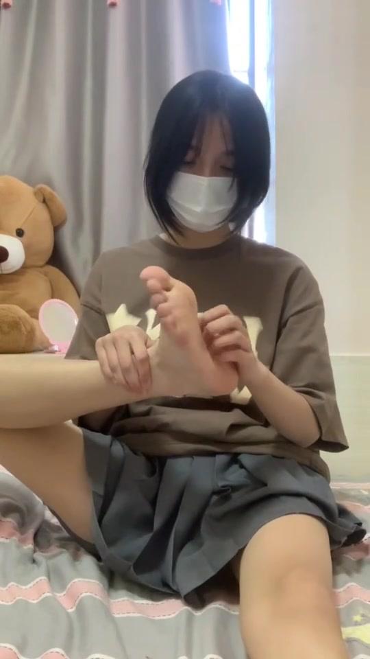 图片[17]-脚模面试脸足同框套路系列-090 [20P] – 速更版-美库