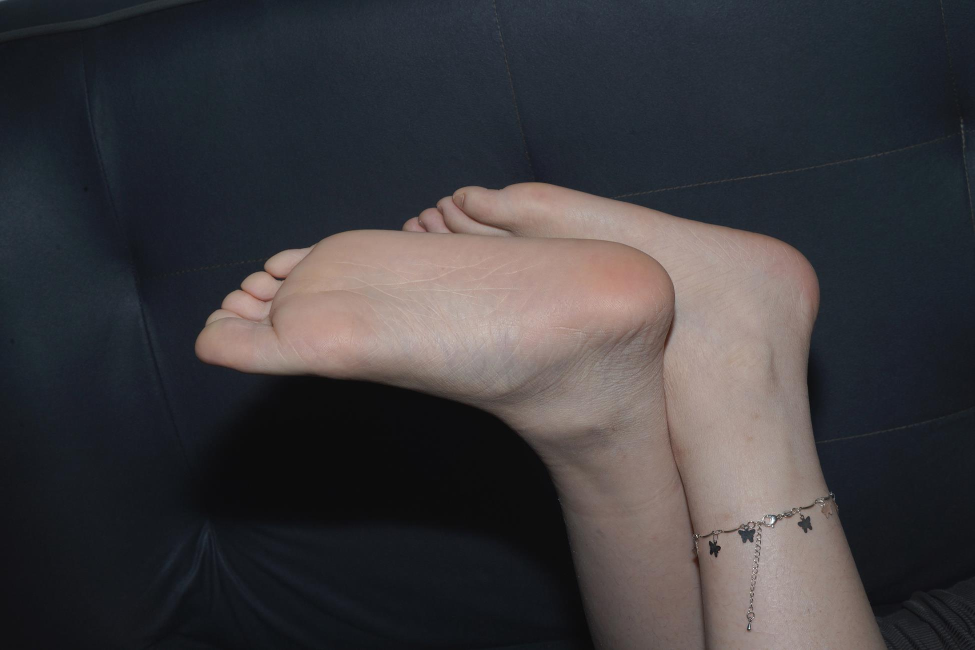 图片[33]-Pary摄影 NO.153 新模小美女炜玲展示36码超白小脚[88P] – 速更版-美库