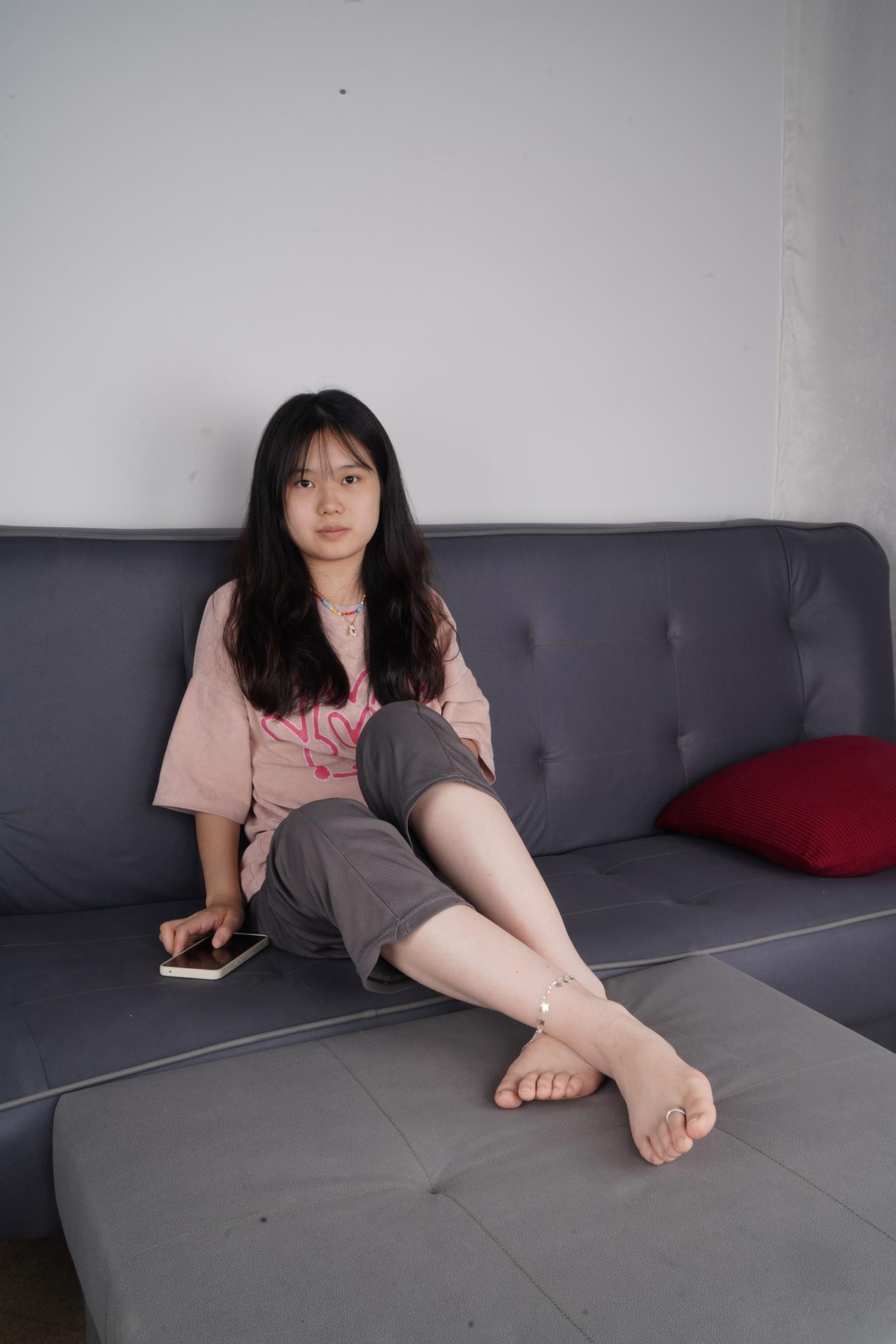 图片[77]-Pary摄影 NO.153 新模小美女炜玲展示36码超白小脚[88P] – 速更版-美库