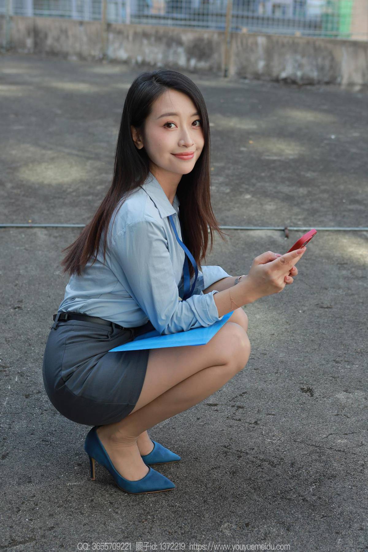 图片[59]-[IESS异思趣向] 2024.10.29 丝享家1884：小婕《蓝衣OL（上）》[58P] – 速更版-美库