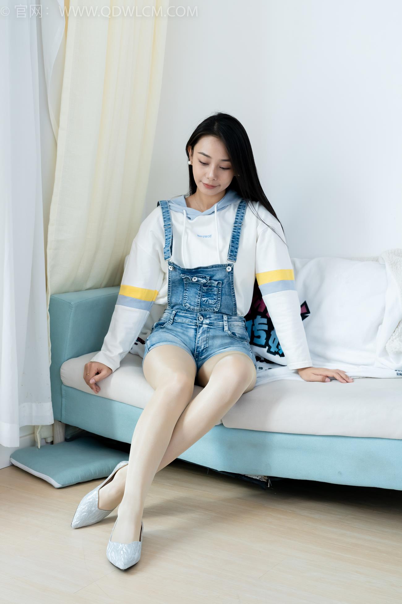 图片[22]-物恋传媒 NO.2173 兰兰-初秋的街头[105P] – 速更版-美库