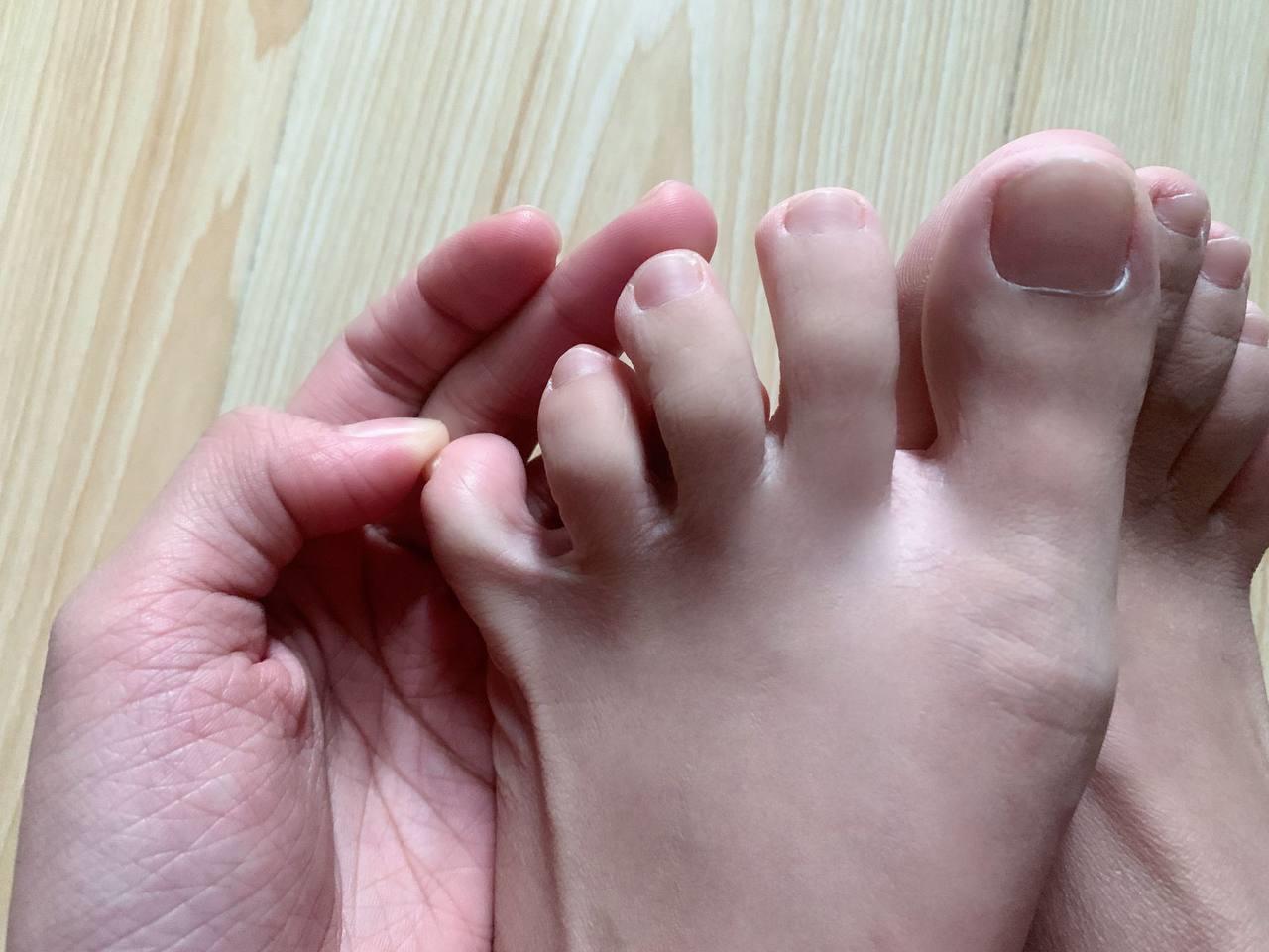 图片[10]-脚模面试脸足同框套路系列-094 可爱mm超近距离拍脚 [13P] – 速更版-美库