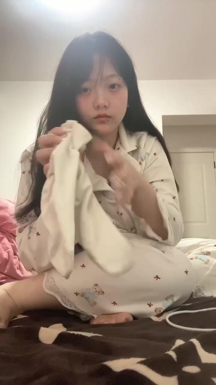 图片[24]-脚模面试脸足同框套路系列-095 可爱长腿妹妹 [43P] – 速更版-美库