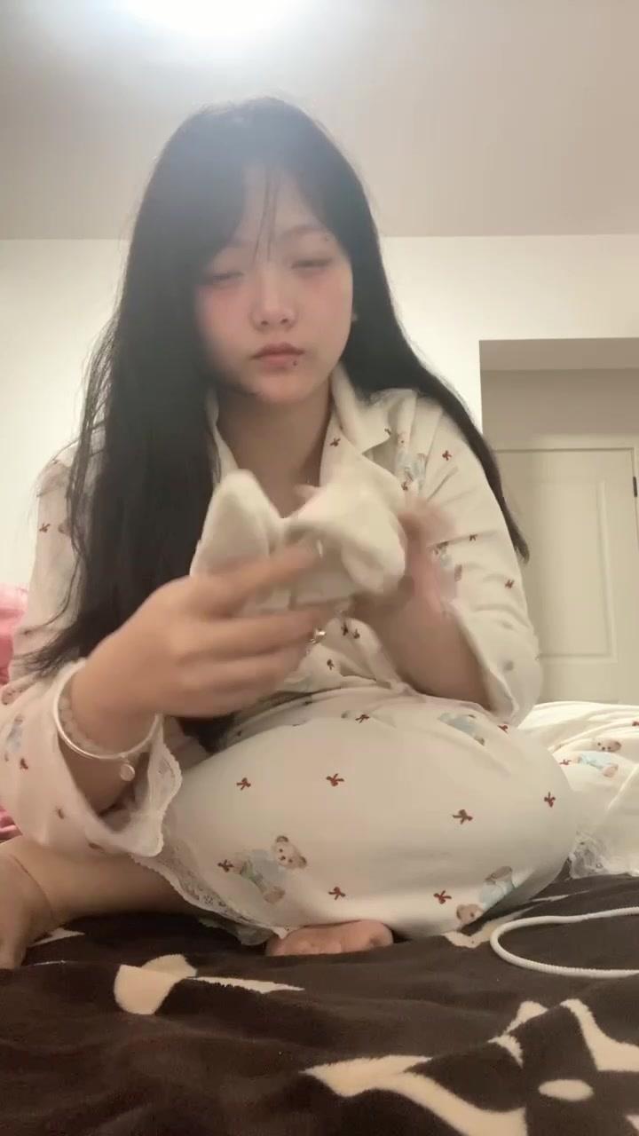 图片[25]-脚模面试脸足同框套路系列-095 可爱长腿妹妹 [43P] – 速更版-美库