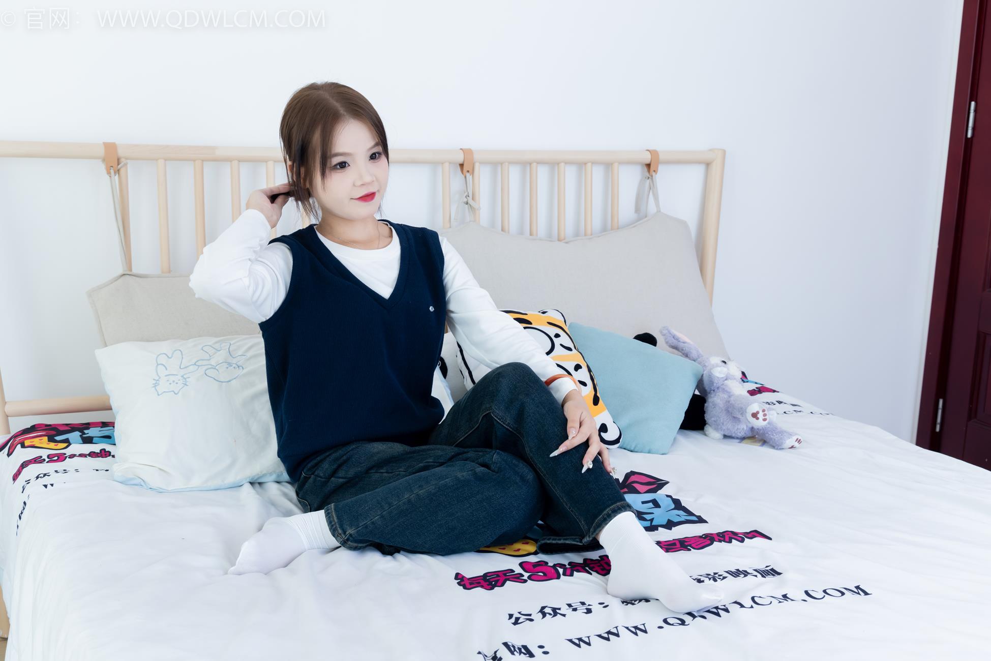 图片[50]-物恋传媒 NO.2174 小芙-飘落的枫叶[99P] – 速更版-美库