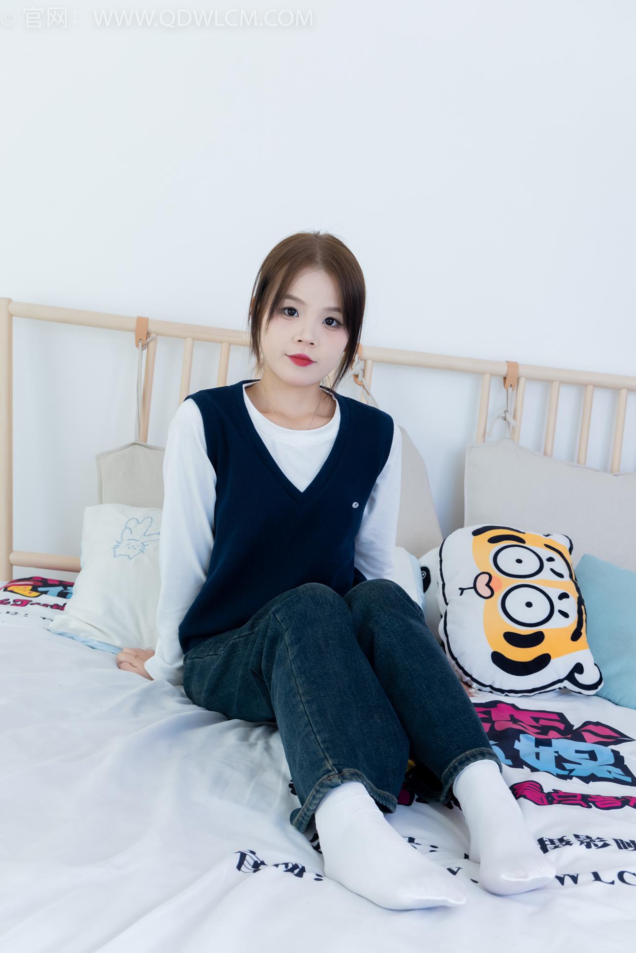 图片[53]-物恋传媒 NO.2174 小芙-飘落的枫叶[99P] – 速更版-美库