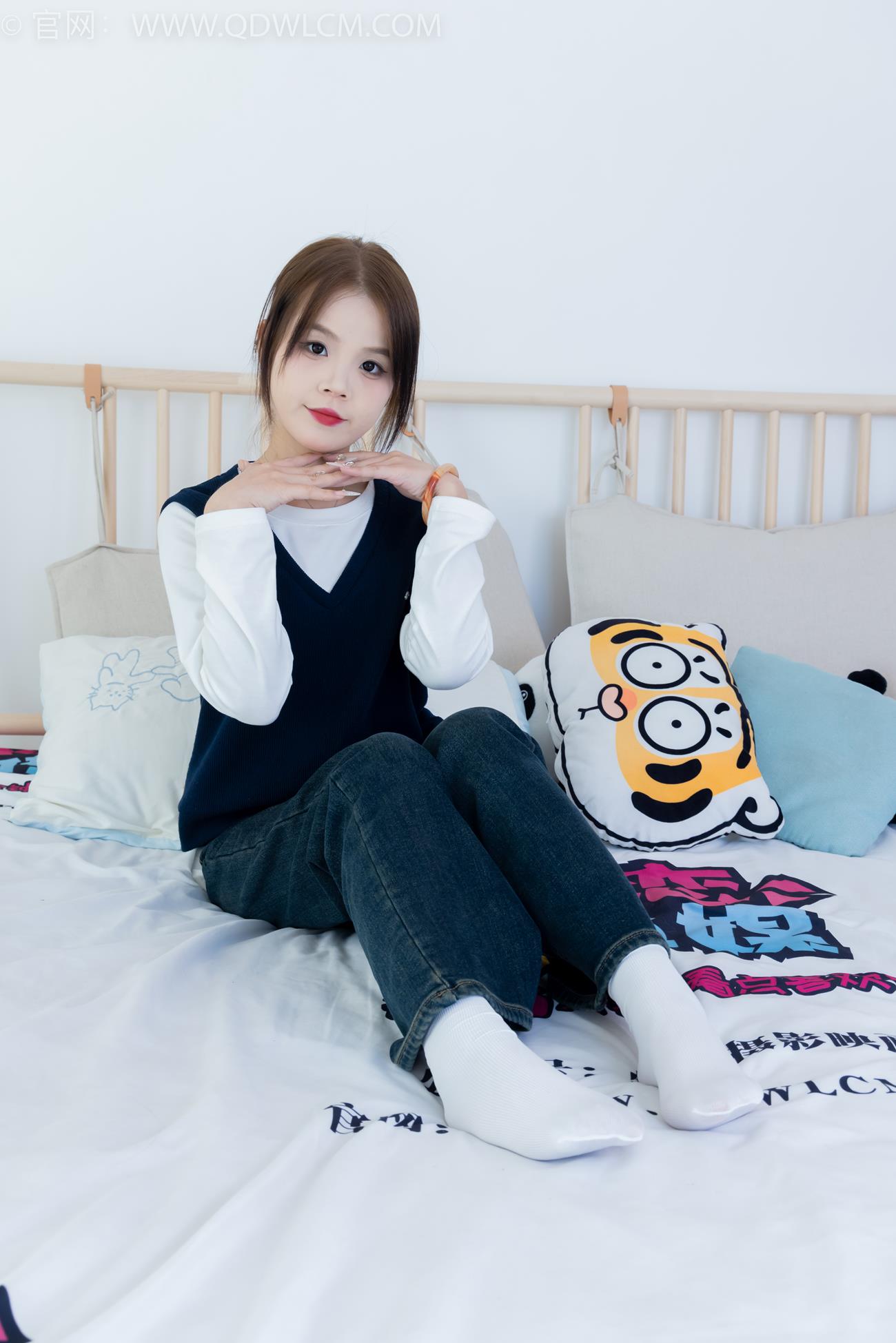 图片[54]-物恋传媒 NO.2174 小芙-飘落的枫叶[99P] – 速更版-美库