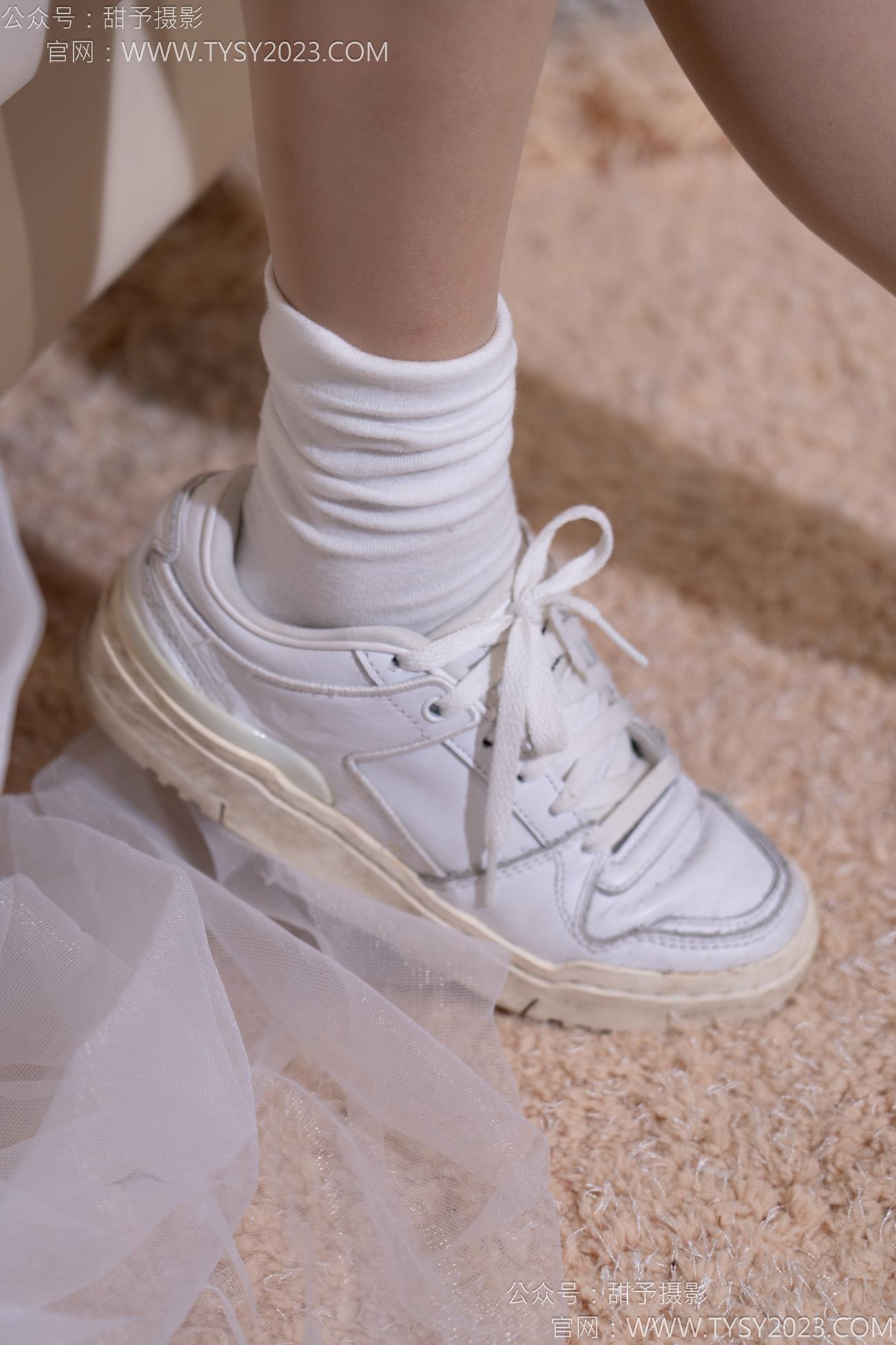 图片[10]-甜予摄影 NO.112 澜澜-板鞋、白棉袜、肉丝（脚尖加固款）[86P] – 速更版-美库