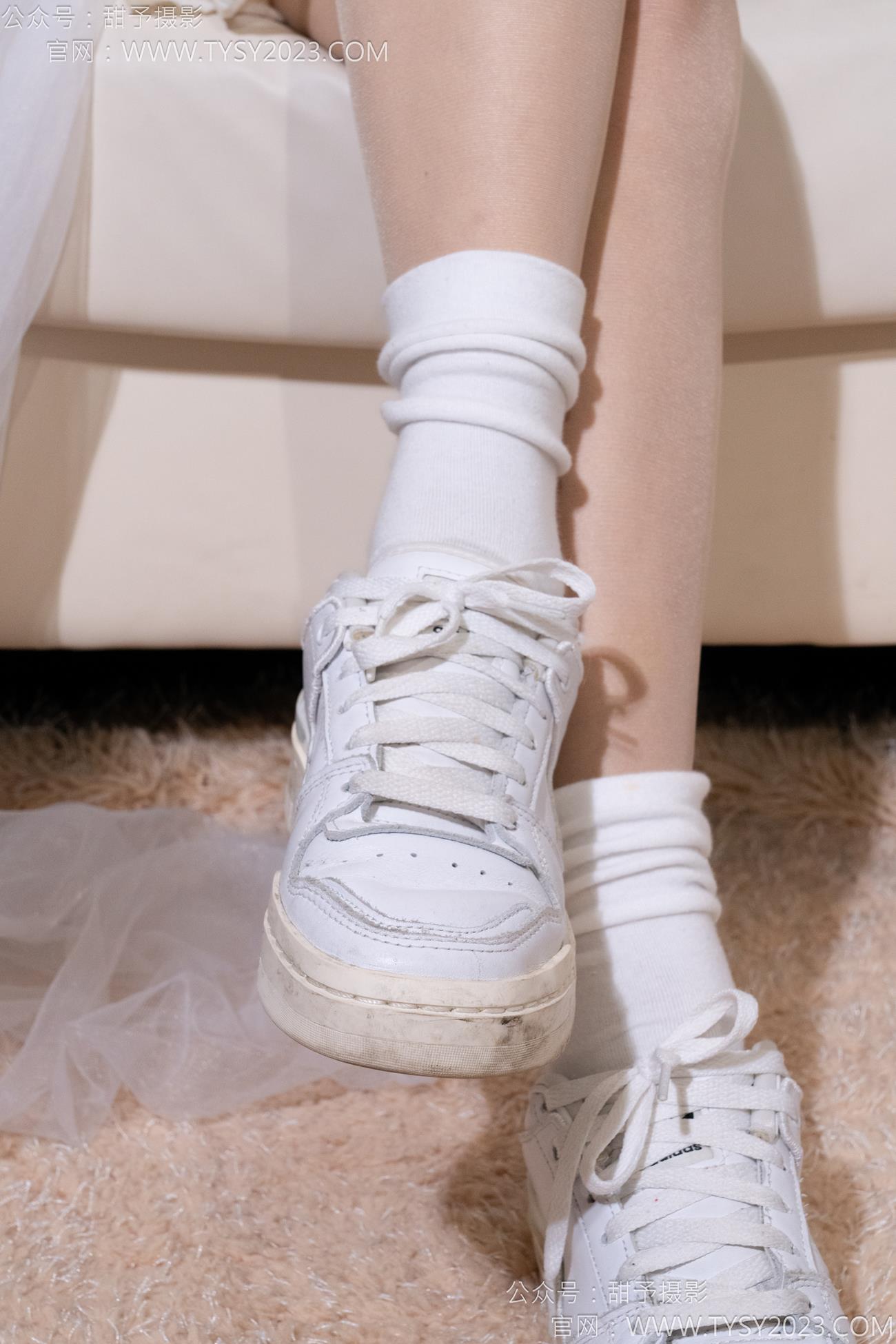 图片[21]-甜予摄影 NO.112 澜澜-板鞋、白棉袜、肉丝（脚尖加固款）[86P] – 速更版-美库