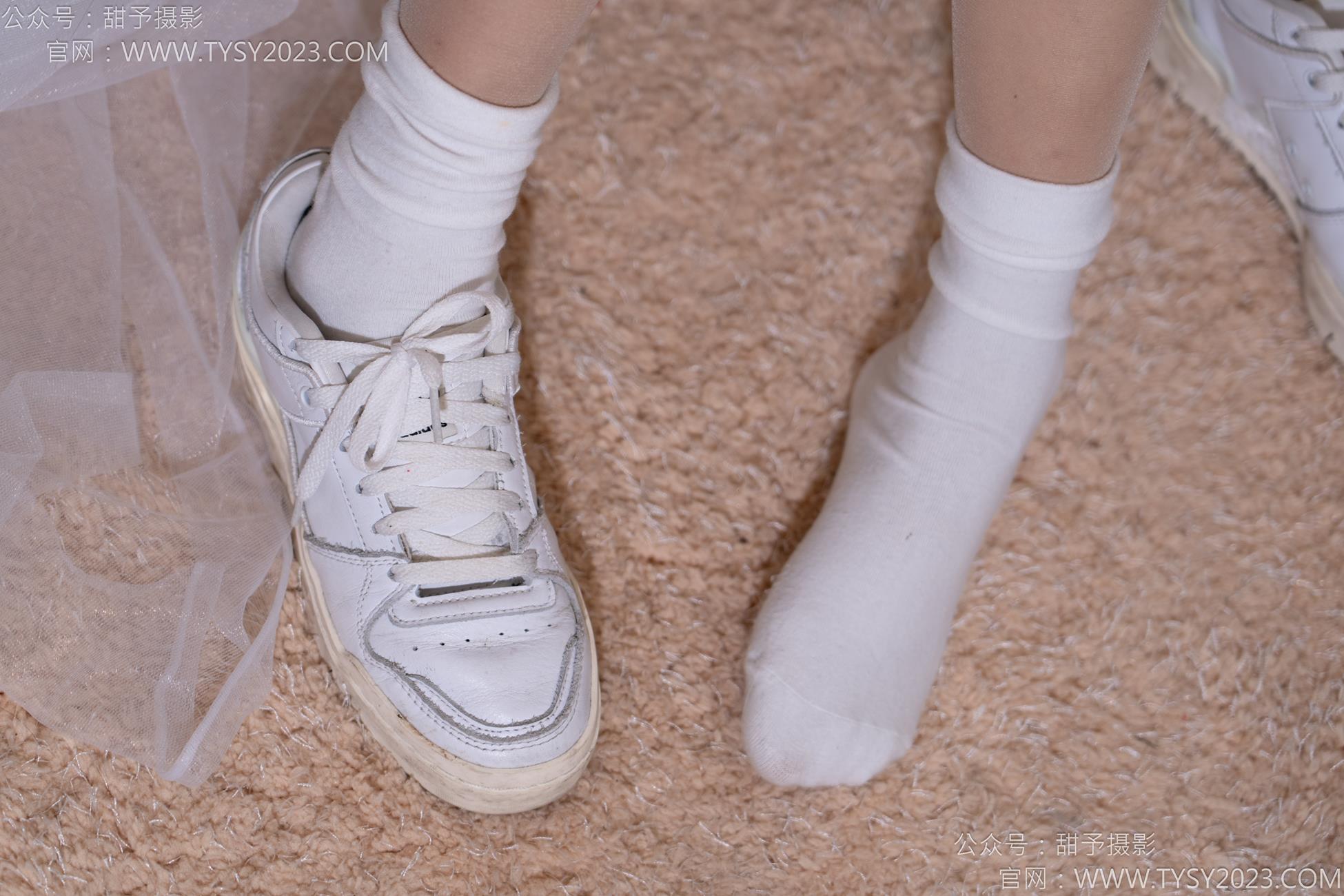 图片[29]-甜予摄影 NO.112 澜澜-板鞋、白棉袜、肉丝（脚尖加固款）[86P] – 速更版-美库