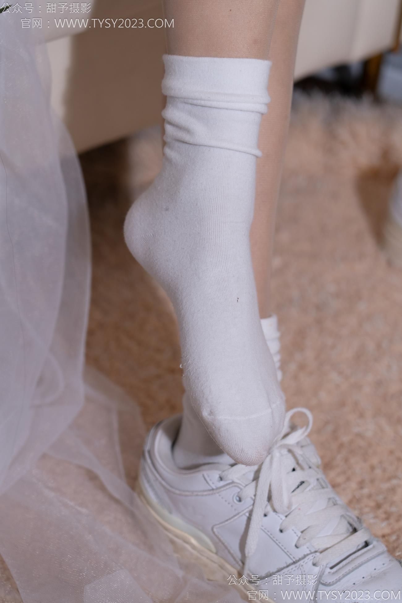 图片[30]-甜予摄影 NO.112 澜澜-板鞋、白棉袜、肉丝（脚尖加固款）[86P] – 速更版-美库