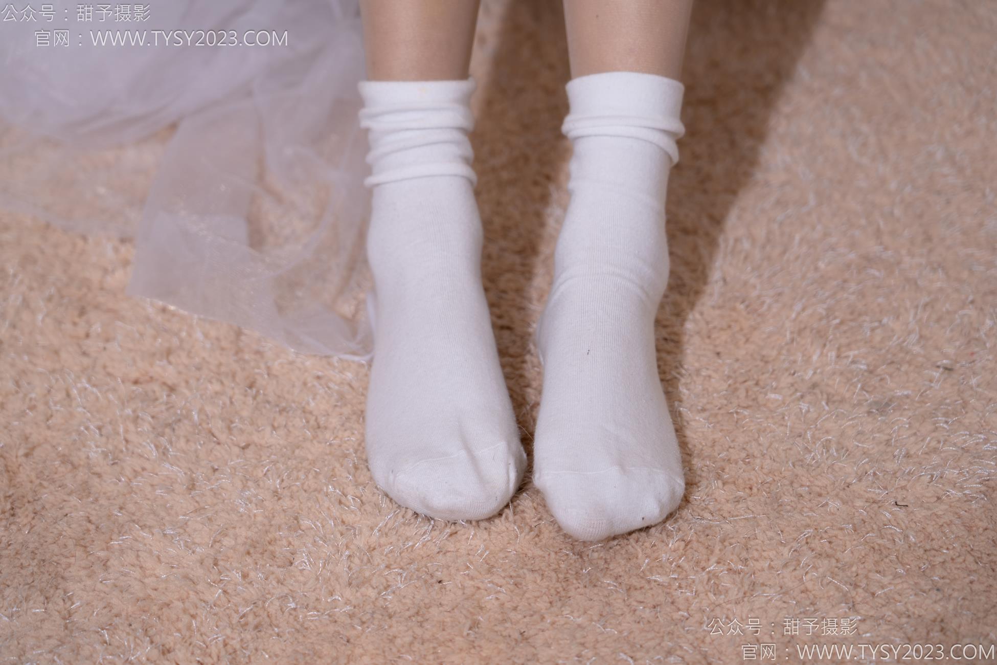 图片[34]-甜予摄影 NO.112 澜澜-板鞋、白棉袜、肉丝（脚尖加固款）[86P] – 速更版-美库