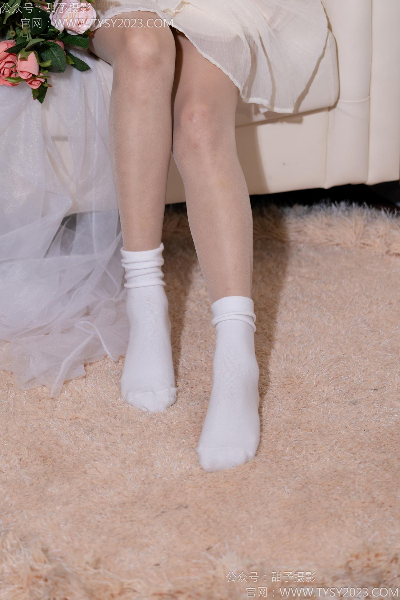 图片[37]-甜予摄影 NO.112 澜澜-板鞋、白棉袜、肉丝（脚尖加固款）[86P] – 速更版-美库