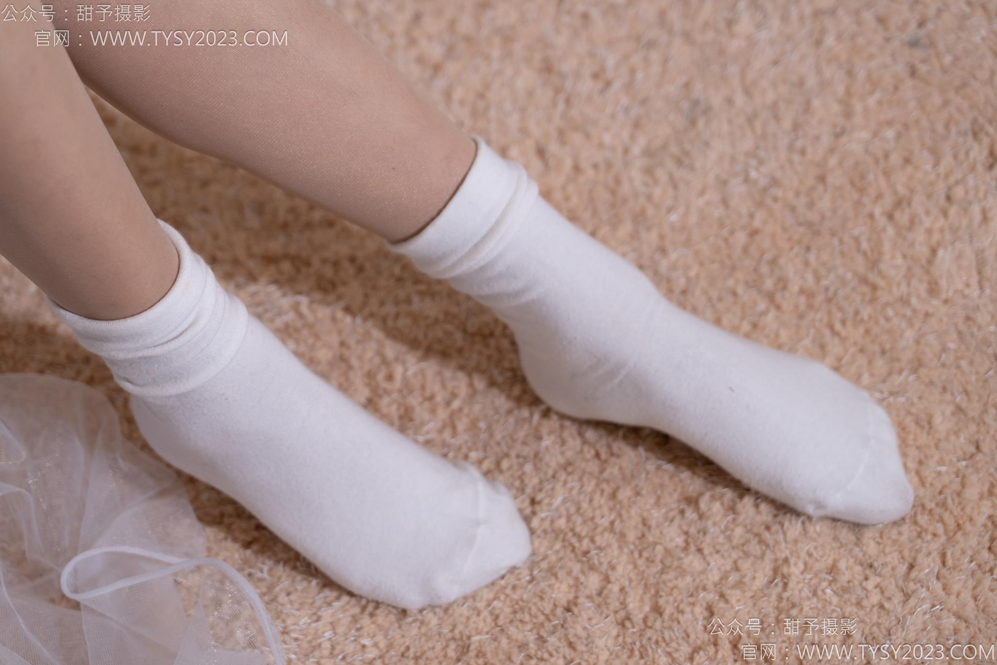 图片[38]-甜予摄影 NO.112 澜澜-板鞋、白棉袜、肉丝（脚尖加固款）[86P] – 速更版-美库