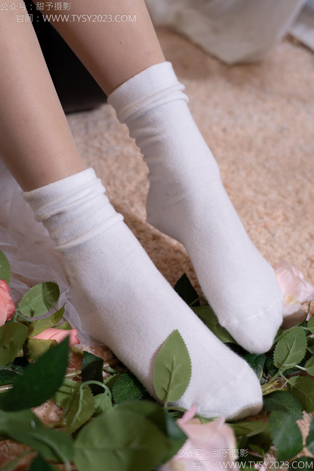 图片[49]-甜予摄影 NO.112 澜澜-板鞋、白棉袜、肉丝（脚尖加固款）[86P] – 速更版-美库