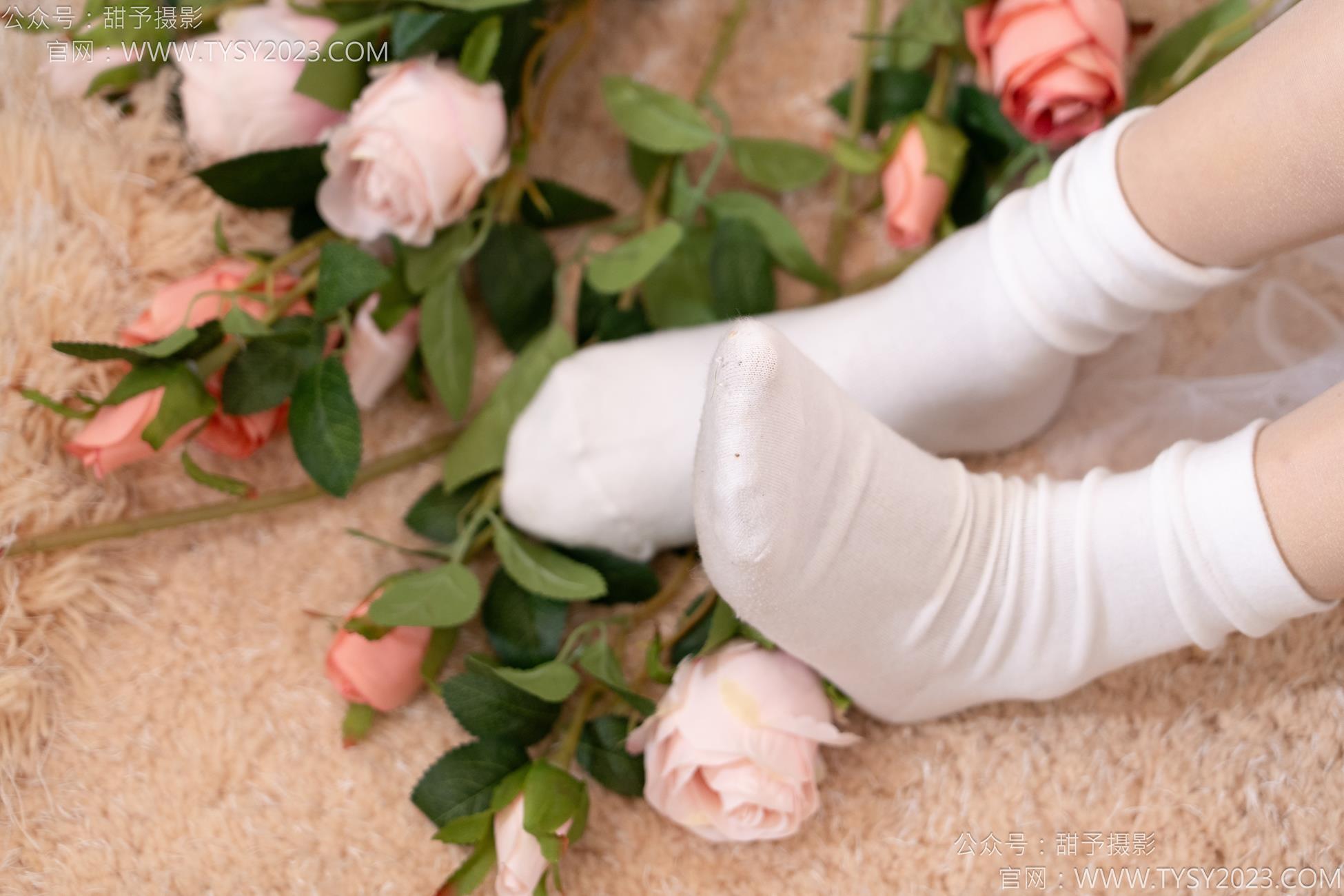 图片[53]-甜予摄影 NO.112 澜澜-板鞋、白棉袜、肉丝（脚尖加固款）[86P] – 速更版-美库