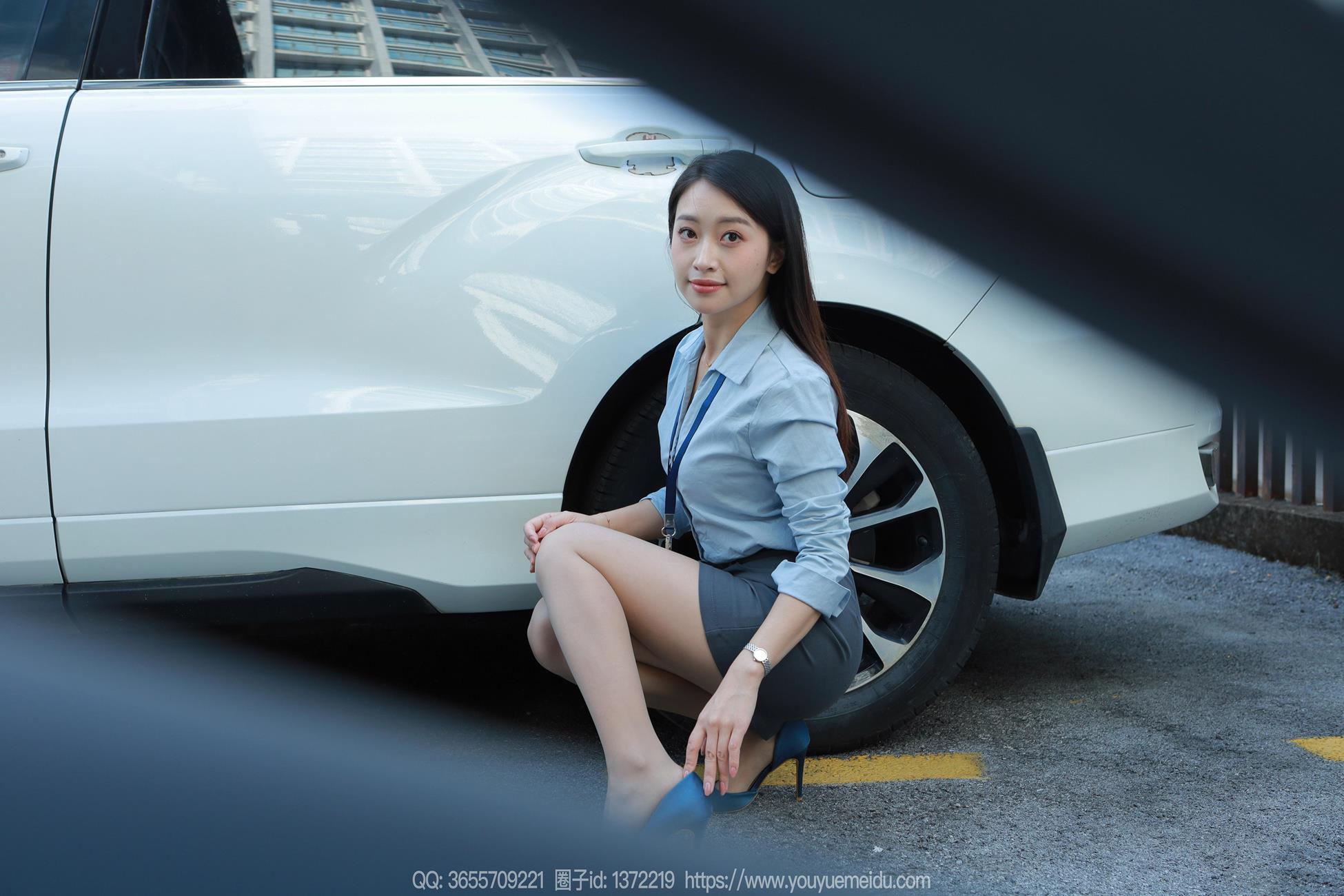 图片[48]-[IESS异思趣向] 2024.11.01 丝享家1887：小婕《蓝色OL（下）》[77P] – 速更版-美库