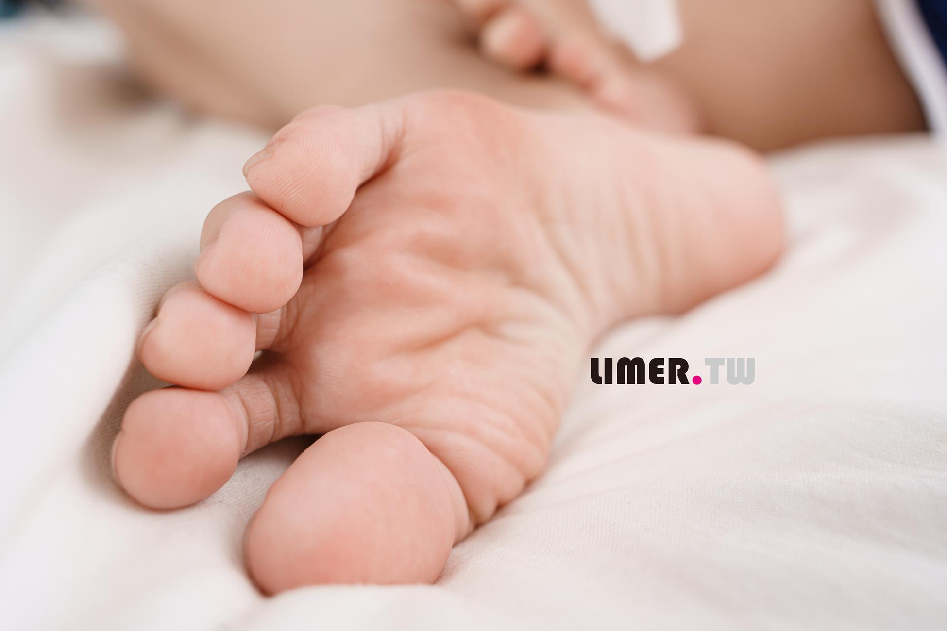 图片[17]-Limerence原创 NO.090 7bao 体育服下 裸足＆白丝[86P] – 速更版-美库