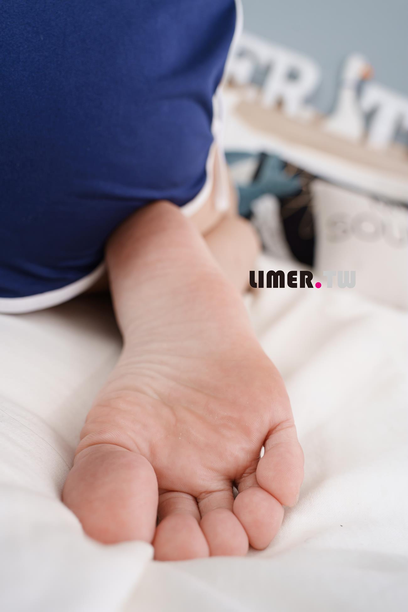 图片[29]-Limerence原创 NO.090 7bao 体育服下 裸足＆白丝[86P] – 速更版-美库