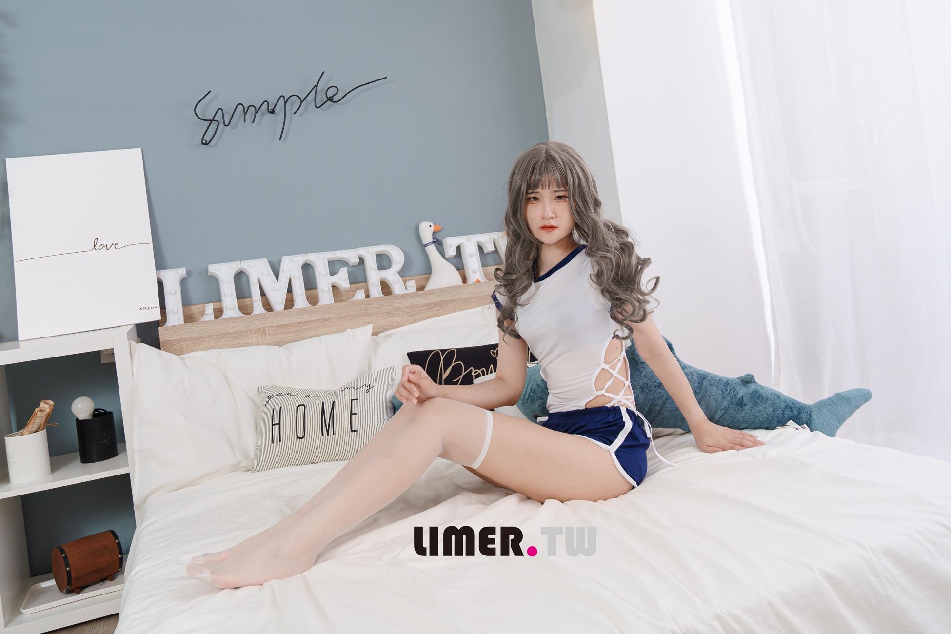 图片[63]-Limerence原创 NO.090 7bao 体育服下 裸足＆白丝[86P] – 速更版-美库