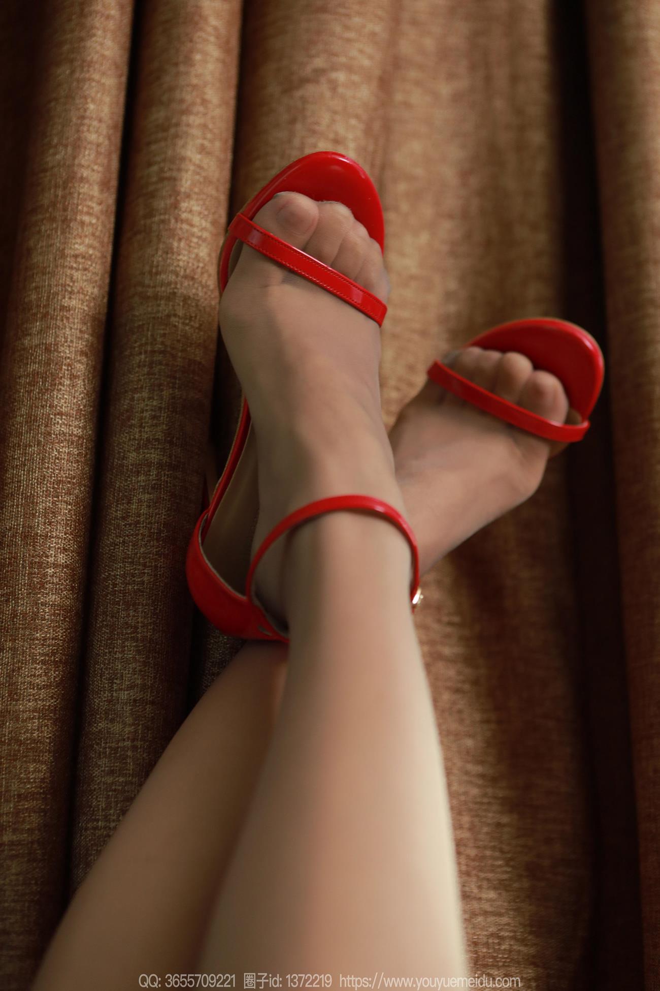 图片[32]-[IESS异思趣向] 2024.11.03 丝享家1888：兔兔《绿色格子裙》[73P] – 速更版-美库