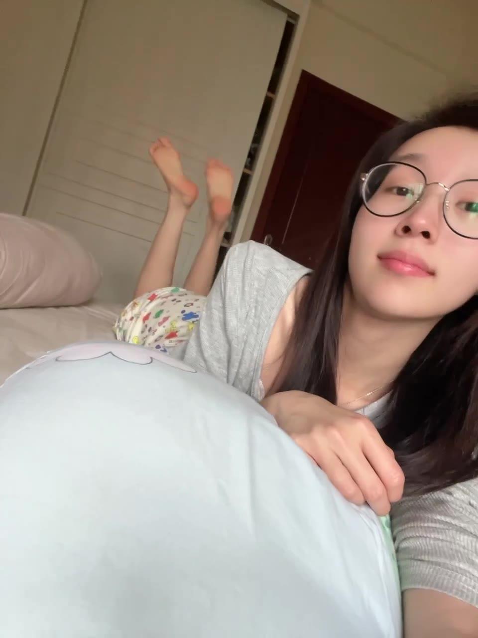 图片[25]-脚模面试脸足同框套路系列-102 清纯长发眼睛妹妹[47P] – 速更版-美库