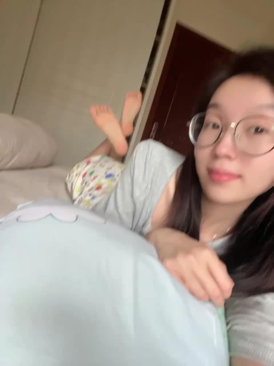 图片[28]-脚模面试脸足同框套路系列-102 清纯长发眼睛妹妹[47P] – 速更版-美库