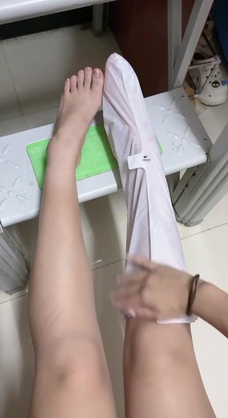 图片[15]-脚模面试脸足同框套路系列-105 小网红给你展示一下 [53P] – 速更版-美库