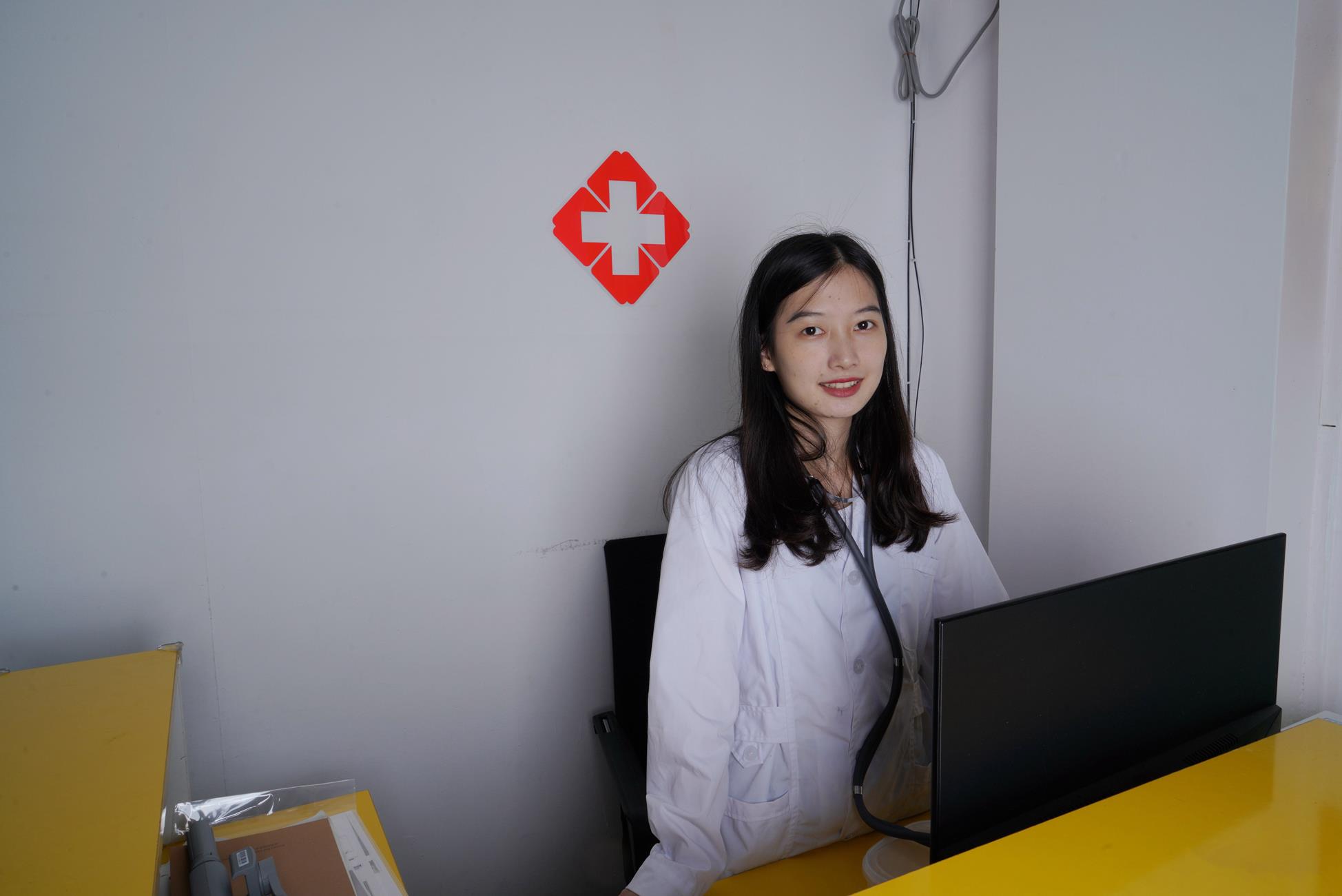 图片[53]-Pary摄影 NO.155 燕玲“医生”展示36码可爱小嫩脚 上集[61P] – 速更版-美库