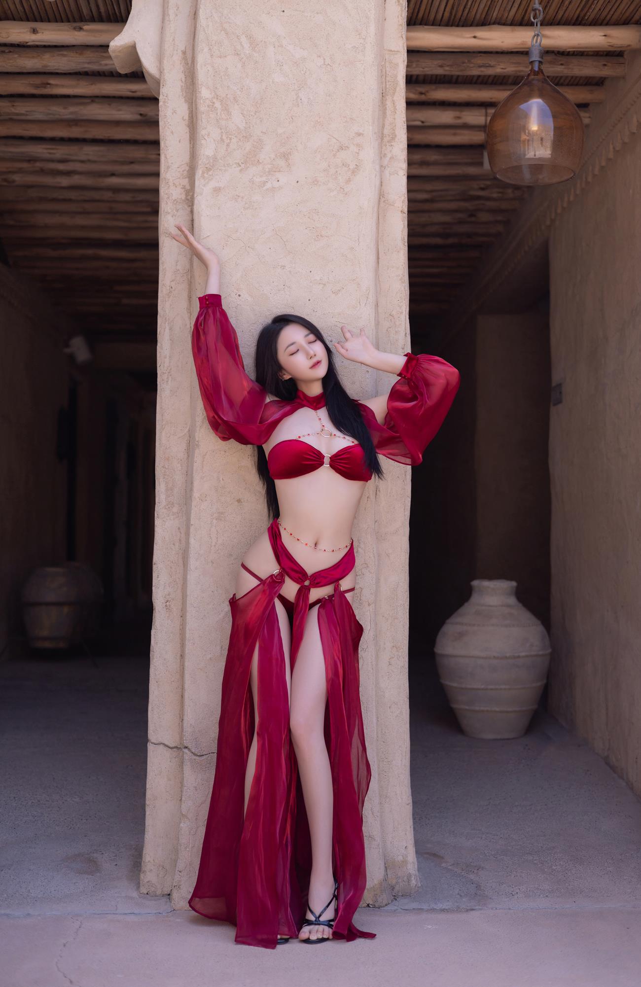 图片[25]-秀人名模鱼子酱Fish《惊红之舞》写真[35P] – 速更版-美库