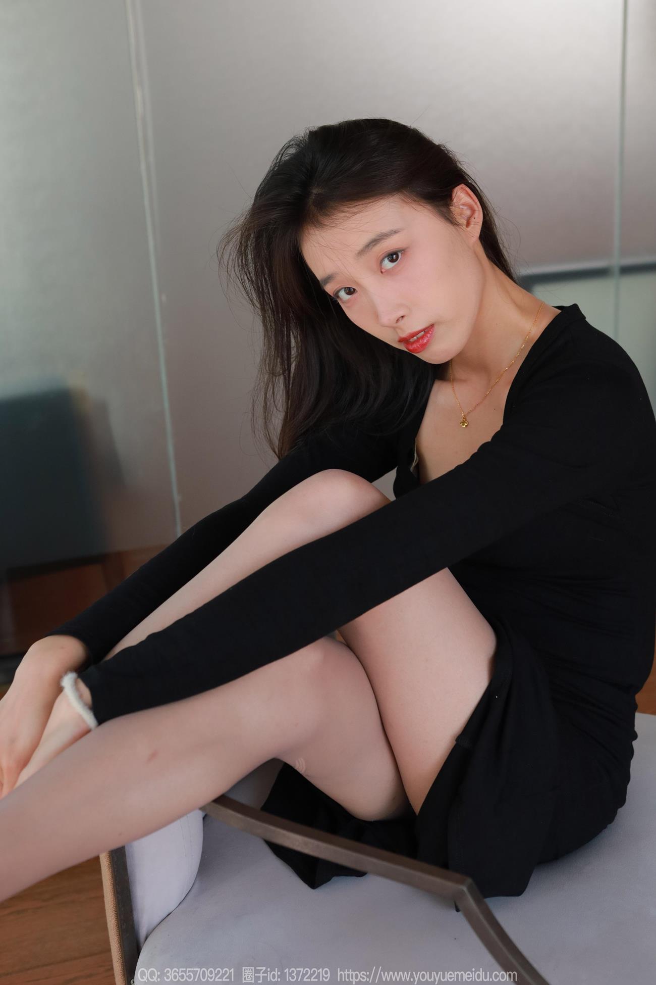 图片[32]-[IESS异思趣向] 2024.11.07 丝享家1892：小九《包臀黑裙》[74P] – 速更版-美库