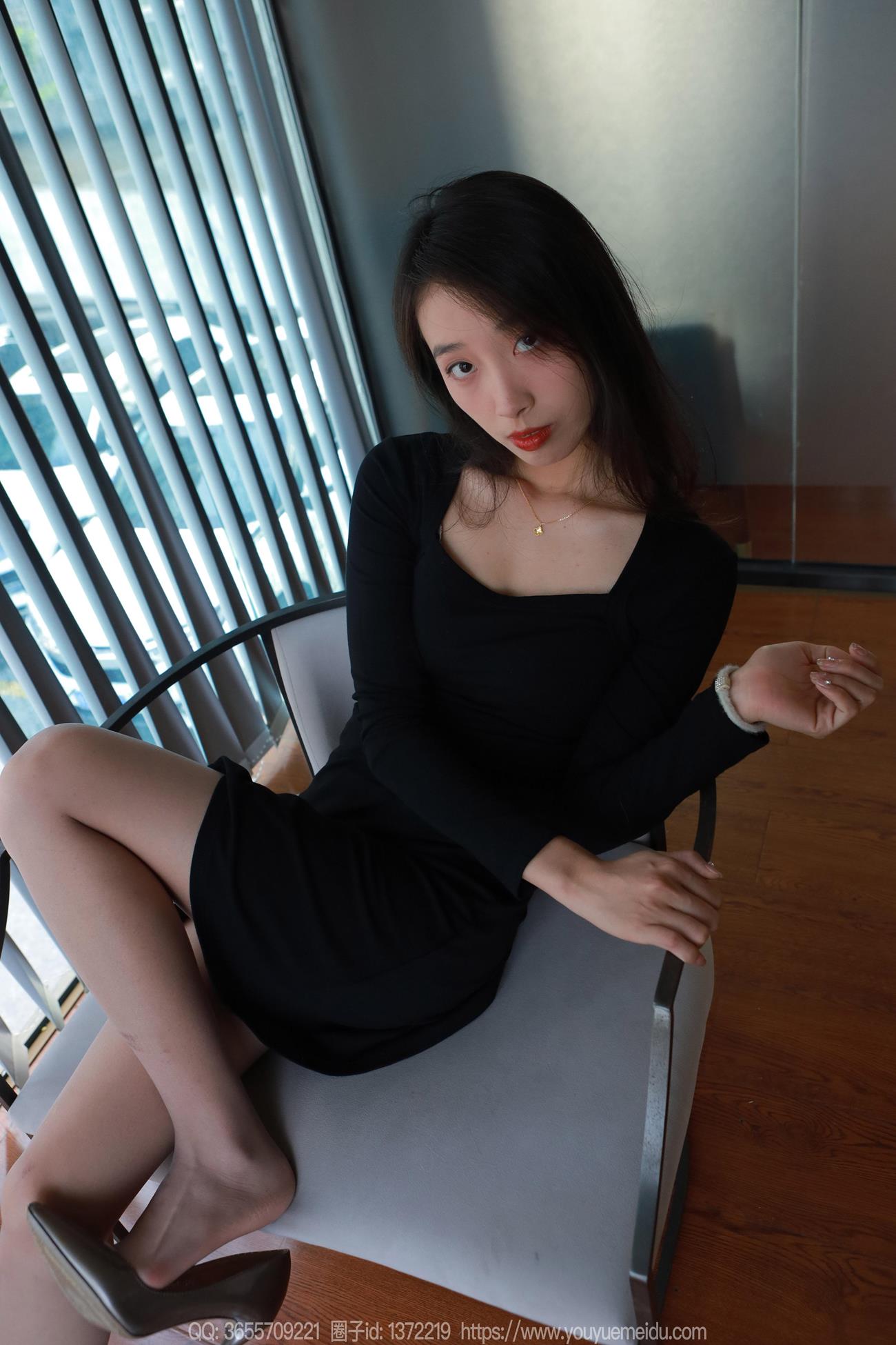 图片[74]-[IESS异思趣向] 2024.11.07 丝享家1892：小九《包臀黑裙》[74P] – 速更版-美库