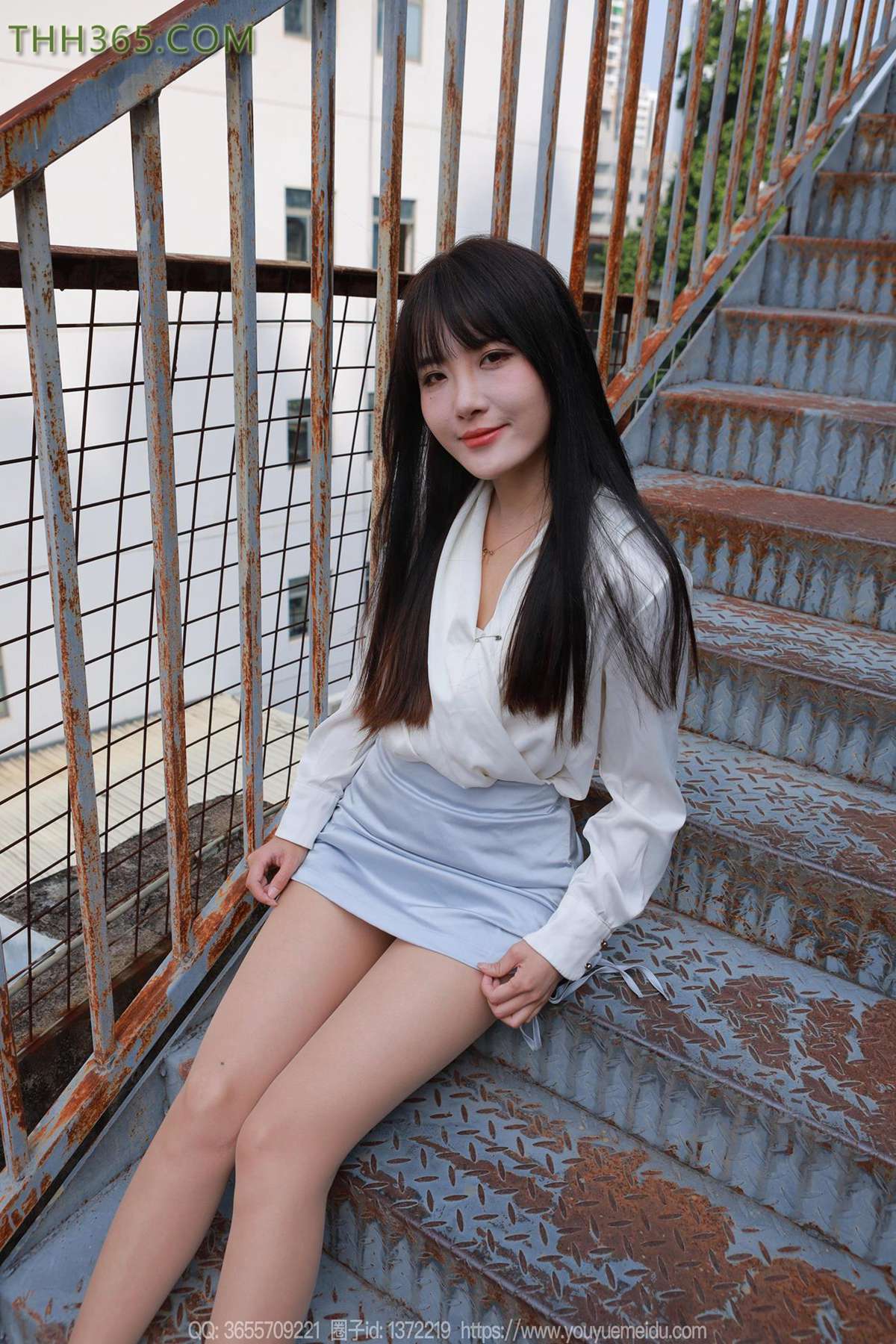 图片[42]-[IESS异思趣向] 2024.11.08 丝享家1893：婉萍《蓝色短裙（上）》[60P] – 速更版-美库