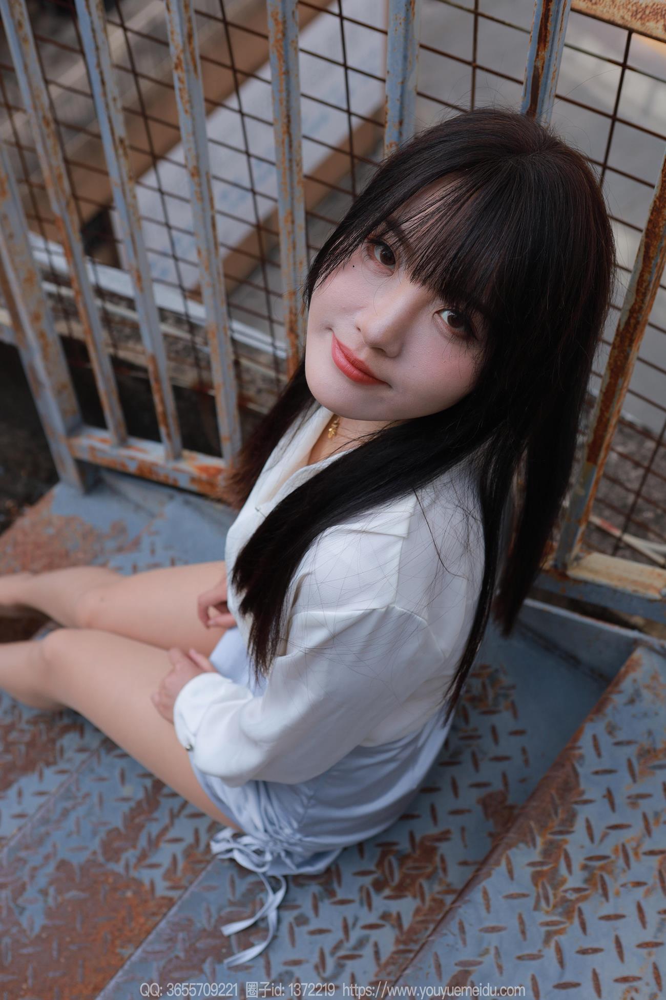 图片[44]-[IESS异思趣向] 2024.11.08 丝享家1893：婉萍《蓝色短裙（上）》[60P] – 速更版-美库