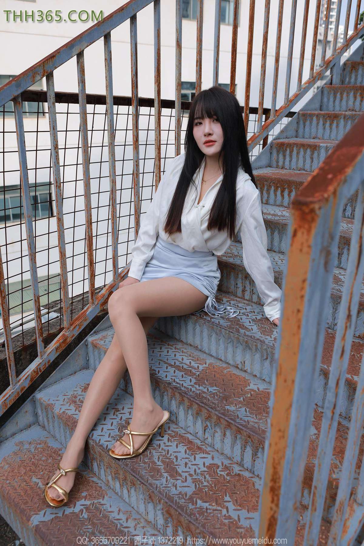 图片[55]-[IESS异思趣向] 2024.11.08 丝享家1893：婉萍《蓝色短裙（上）》[60P] – 速更版-美库