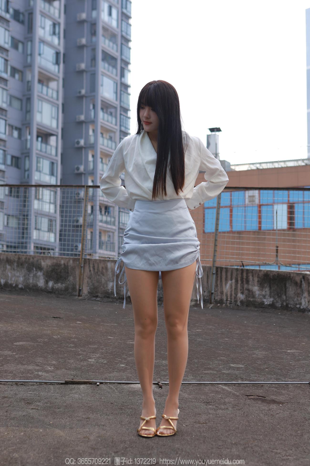 图片[22]-[IESS异思趣向] 2024.11.10 丝享家1894：婉萍《蓝色短裙（下）》[89P] – 速更版-美库