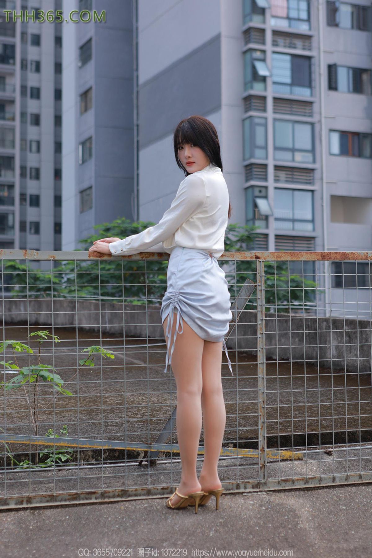 图片[40]-[IESS异思趣向] 2024.11.10 丝享家1894：婉萍《蓝色短裙（下）》[89P] – 速更版-美库