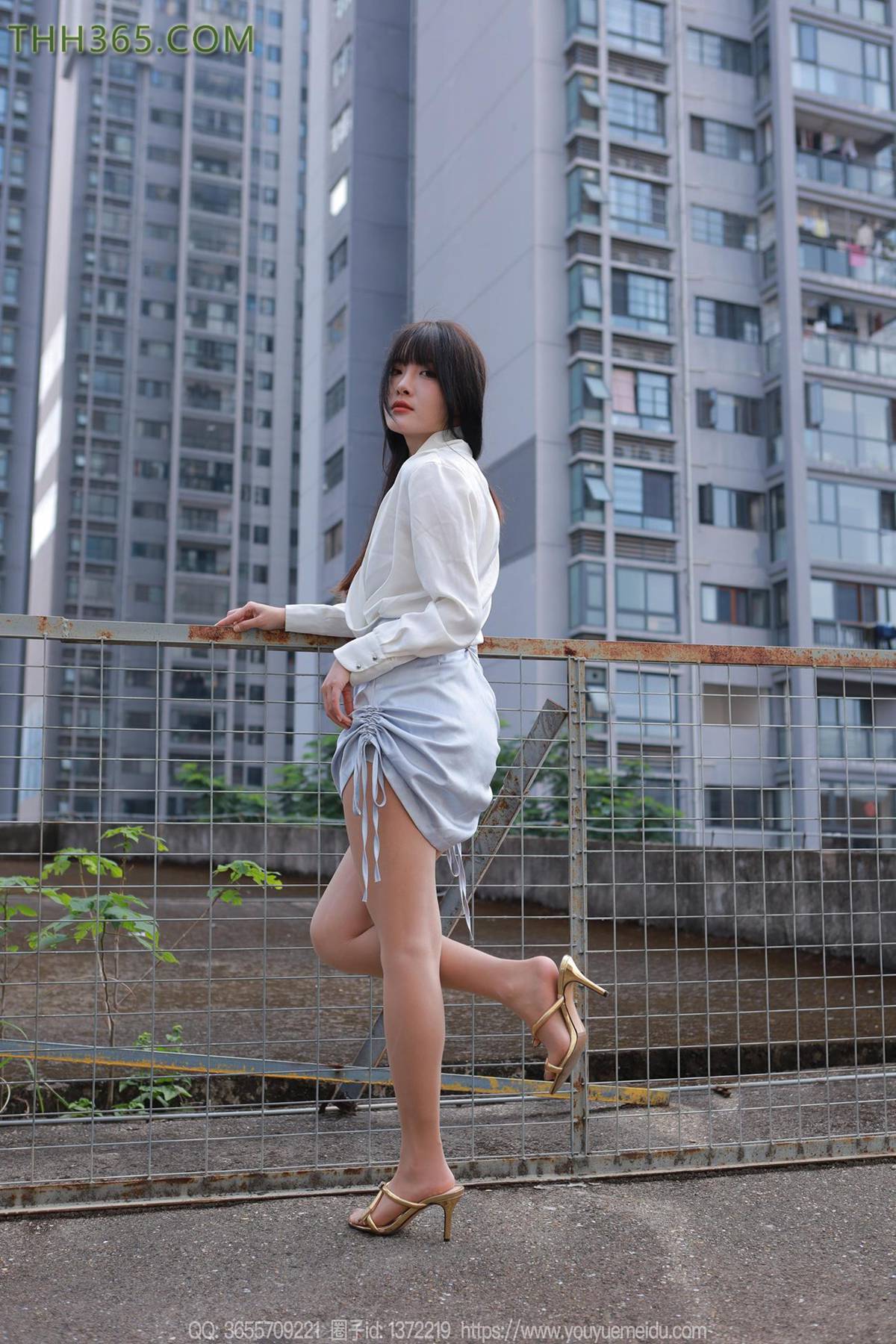 图片[45]-[IESS异思趣向] 2024.11.10 丝享家1894：婉萍《蓝色短裙（下）》[89P] – 速更版-美库