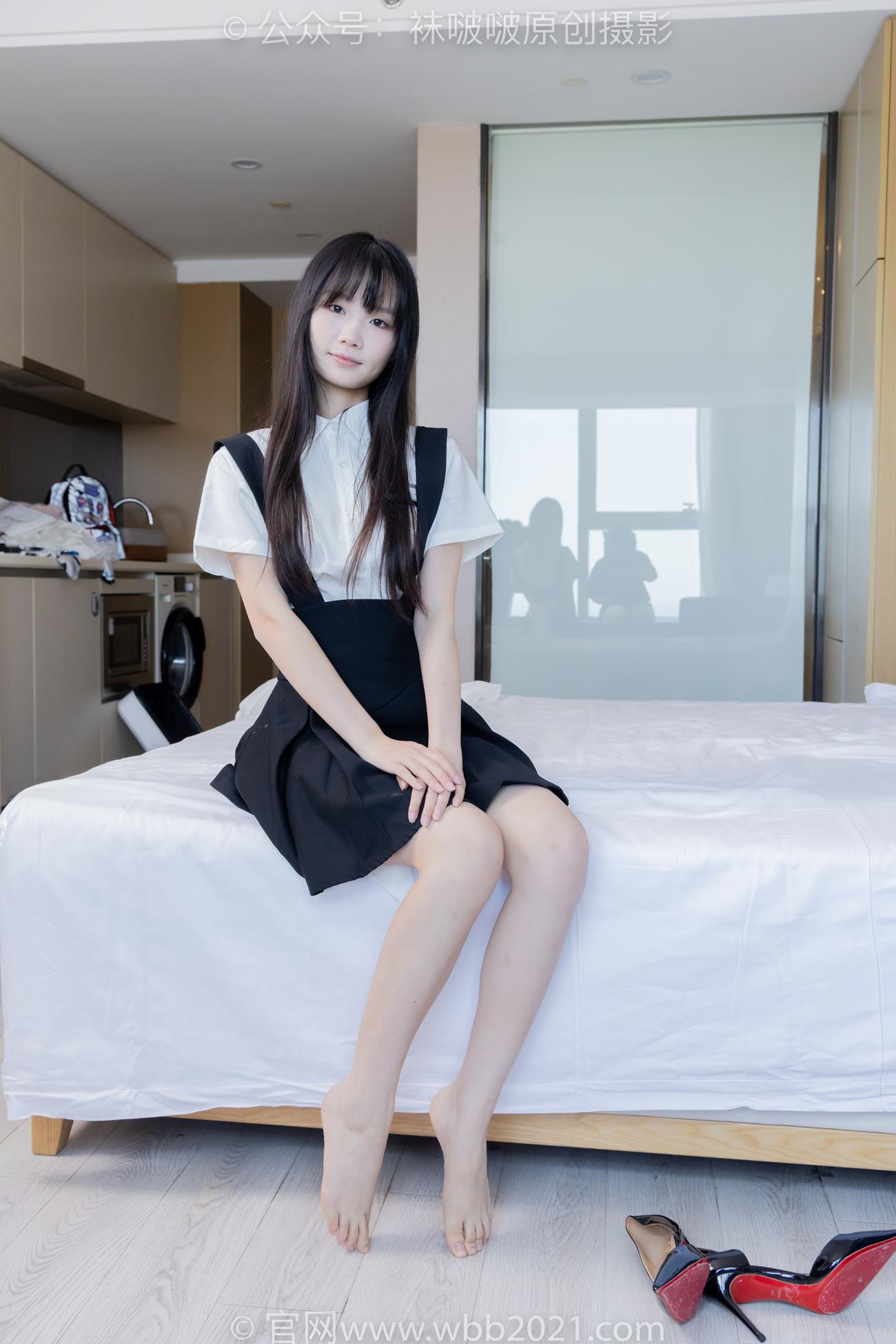 图片[101]-[BoBoSocks袜啵啵]NO.444 甜甜圈-两双高跟鞋、凉鞋、肉丝、裸足[115P] – 速更版-美库