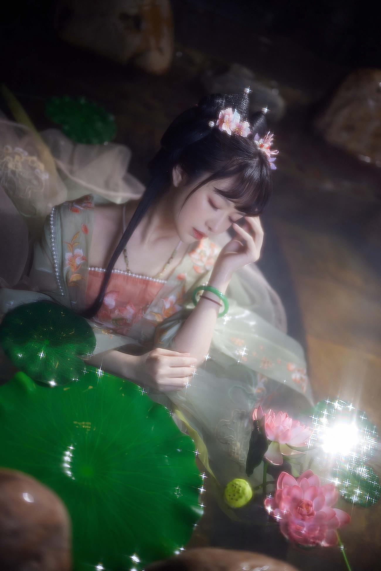 图片[24]-Shika小鹿鹿  – 不早朝[28P] – 速更版-美库