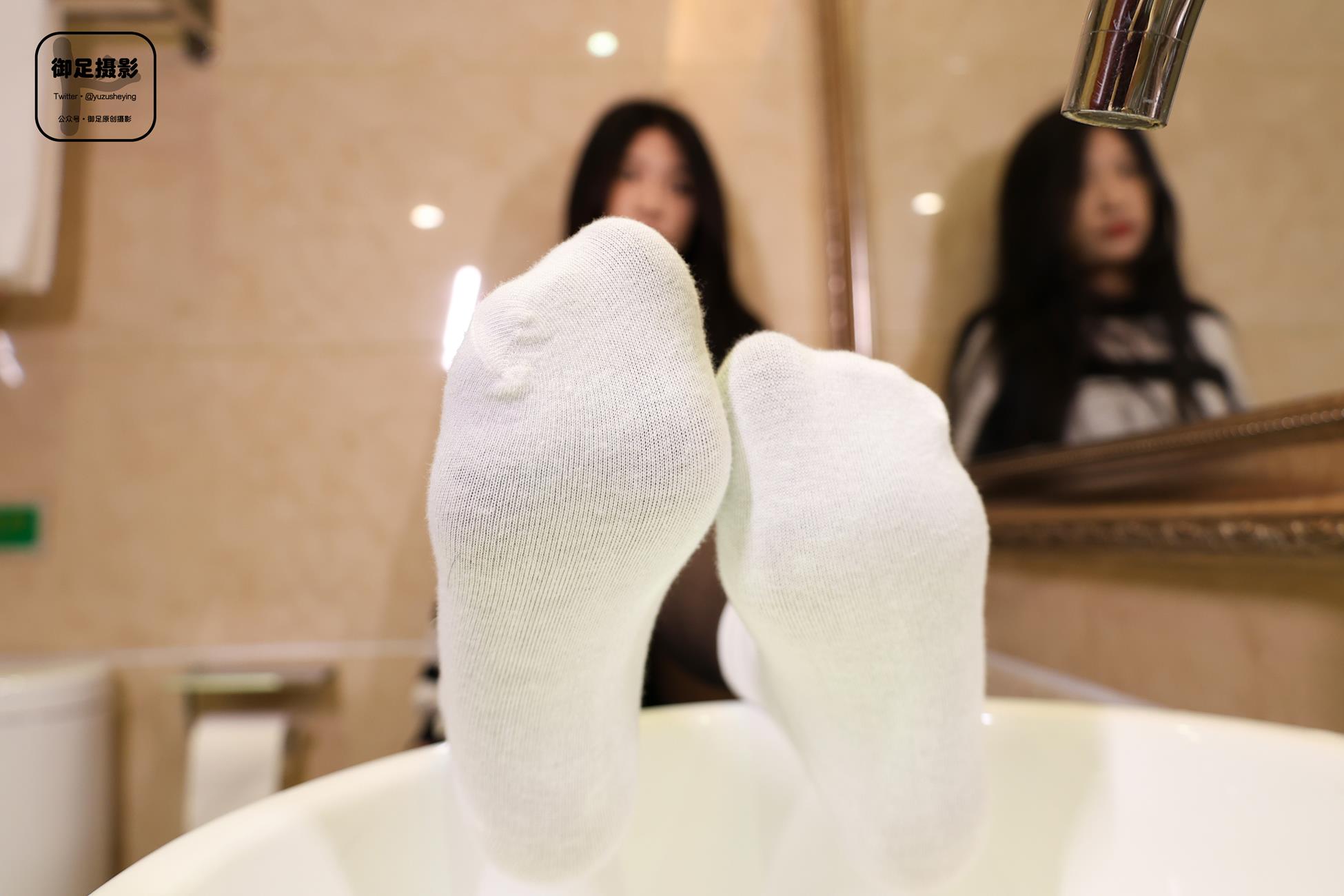 图片[37]-御足摄影 NO.002 – 少女白袜套黑丝[90P] – 速更版-美库