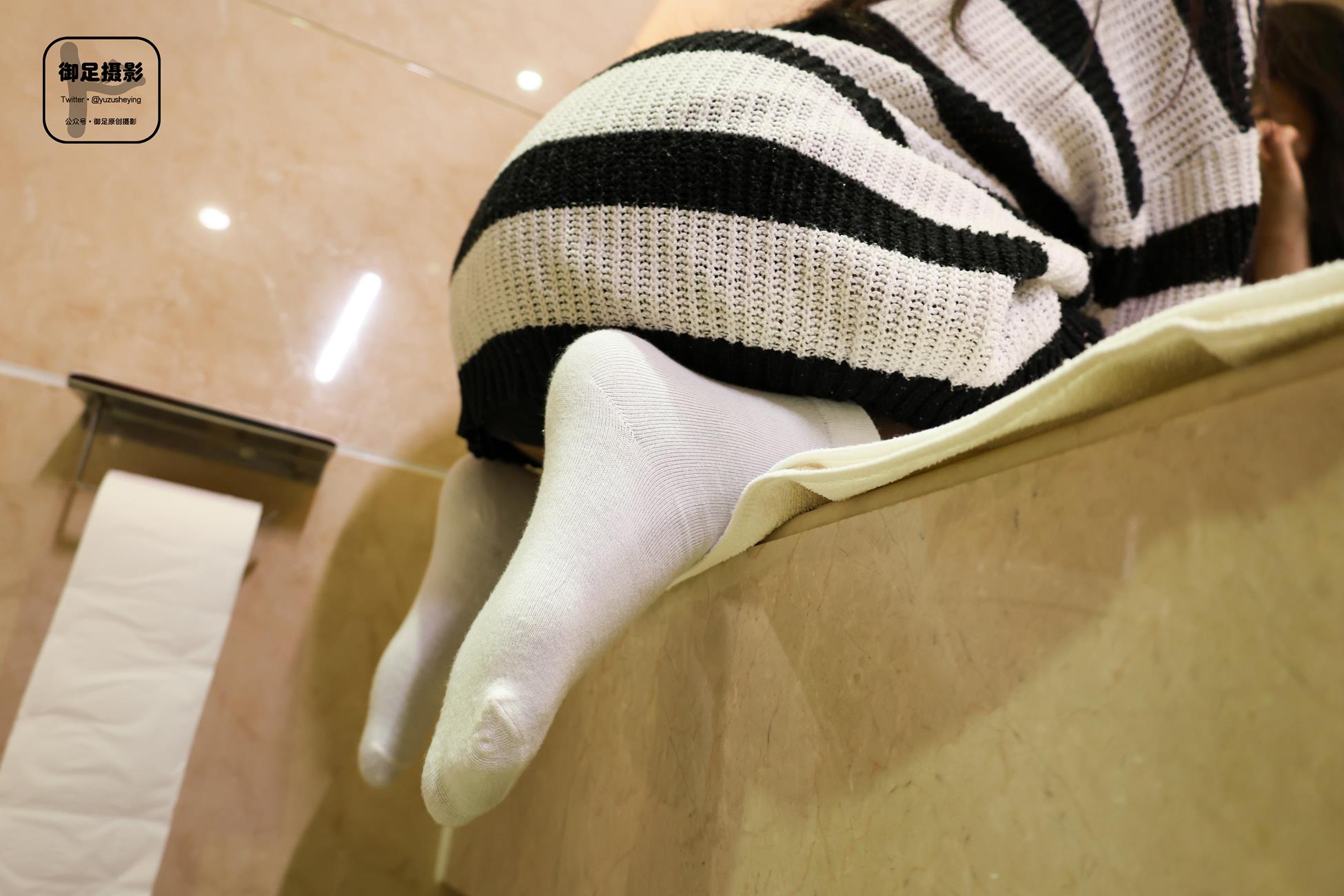 图片[46]-御足摄影 NO.002 – 少女白袜套黑丝[90P] – 速更版-美库