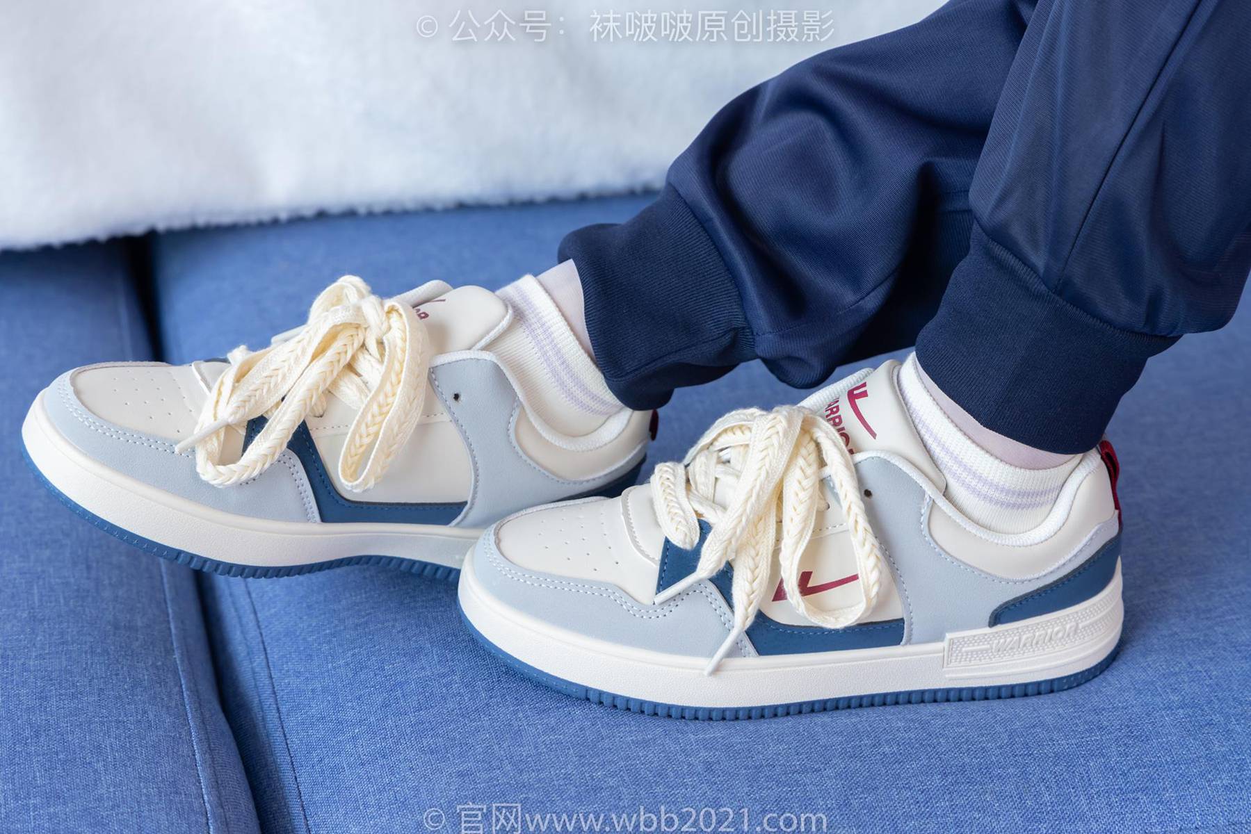 图片[14]-[BoBoSocks袜啵啵]NO.446 甜甜圈 板鞋、白棉袜、白丝、校服裤里丝[110P] – 速更版-美库