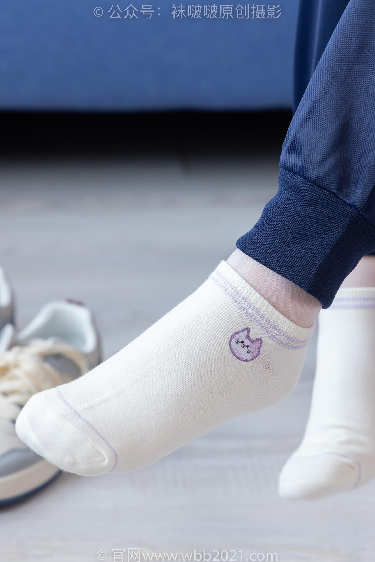图片[35]-[BoBoSocks袜啵啵]NO.446 甜甜圈 板鞋、白棉袜、白丝、校服裤里丝[110P] – 速更版-美库