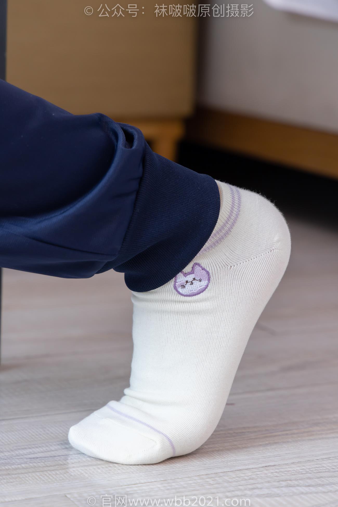 图片[43]-[BoBoSocks袜啵啵]NO.446 甜甜圈 板鞋、白棉袜、白丝、校服裤里丝[110P] – 速更版-美库