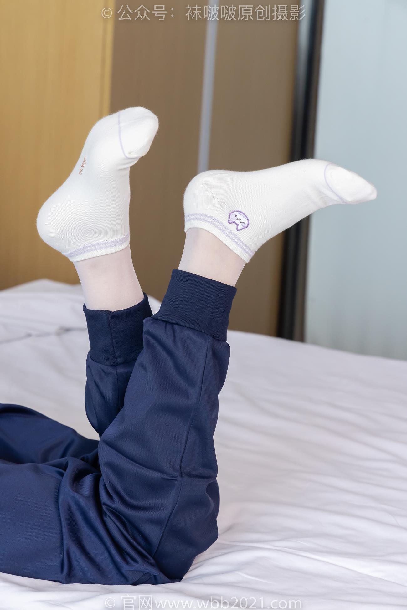 图片[61]-[BoBoSocks袜啵啵]NO.446 甜甜圈 板鞋、白棉袜、白丝、校服裤里丝[110P] – 速更版-美库