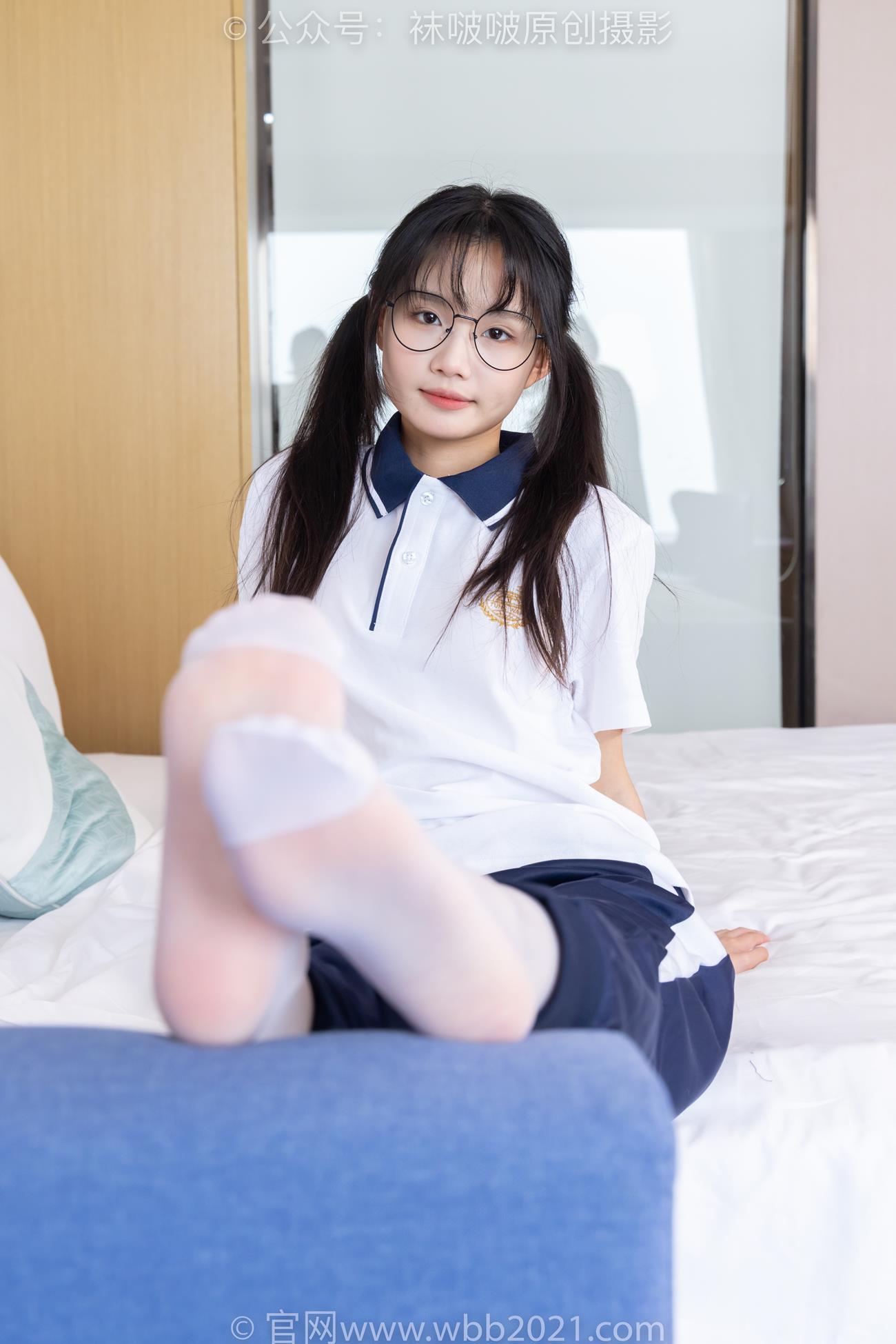 图片[111]-[BoBoSocks袜啵啵]NO.446 甜甜圈 板鞋、白棉袜、白丝、校服裤里丝[110P] – 速更版-美库