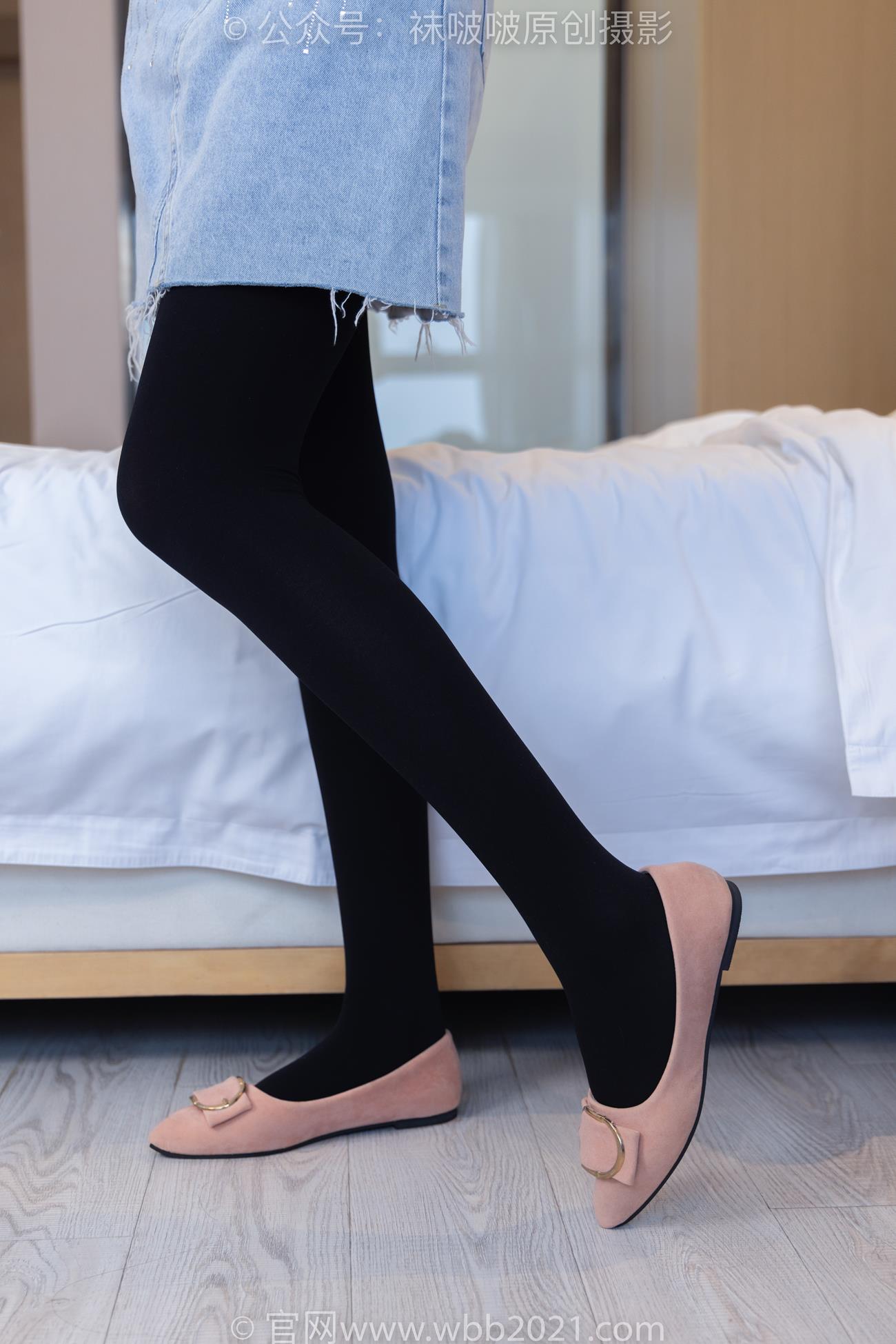 图片[135]-[BoBoSocks袜啵啵]NO.447 小甜豆 平底鞋、厚黑丝、踩方便面、圣女果、橘子、巧克力蛋糕剧情[140P] – 速更版-美库